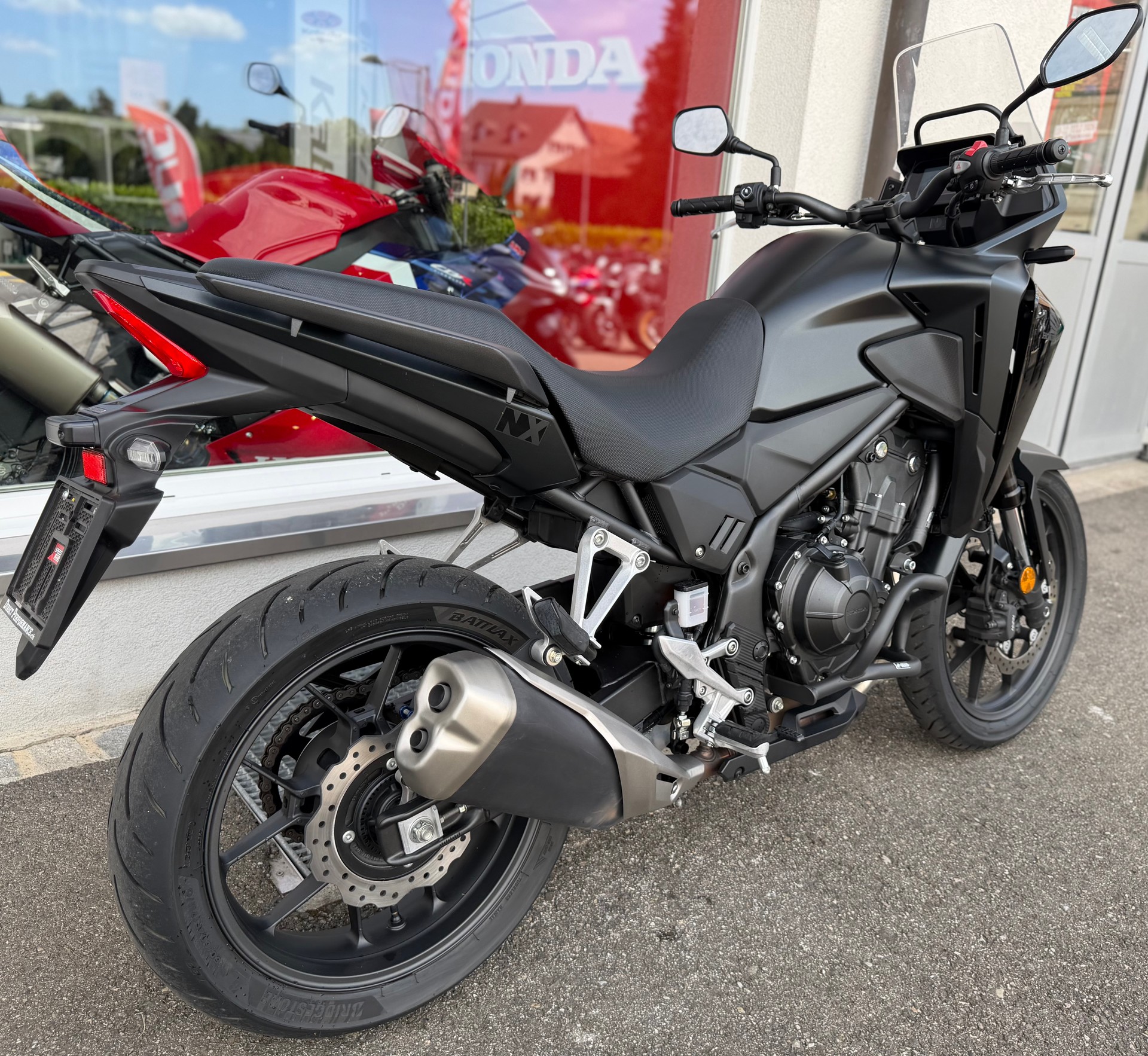 HONDA NX 500-showroom-element-3