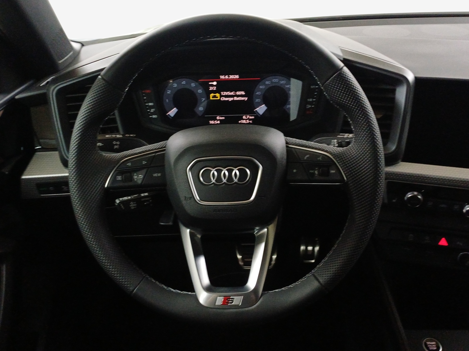 AUDI A1 Sportback 30 TFSI S Line S-tronic-image-9