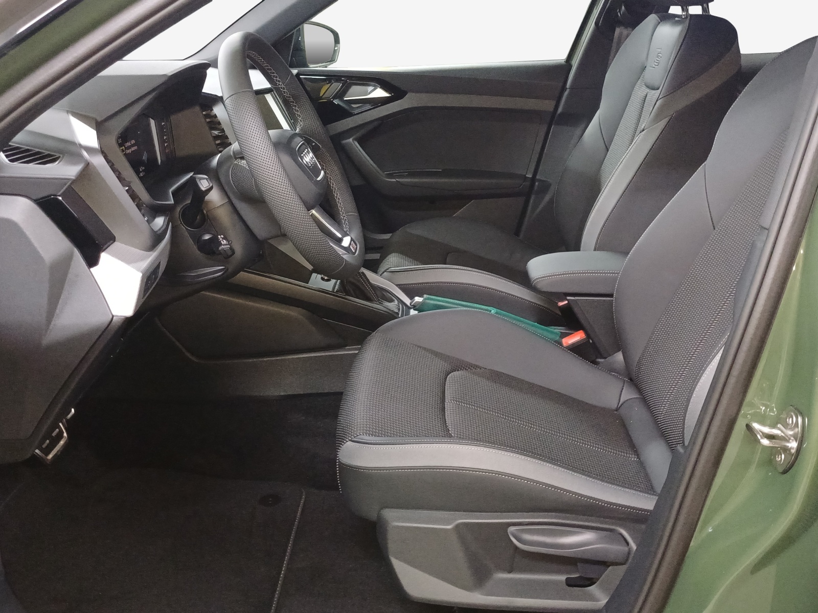 AUDI A1 Sportback 30 TFSI S Line S-tronic-image-7