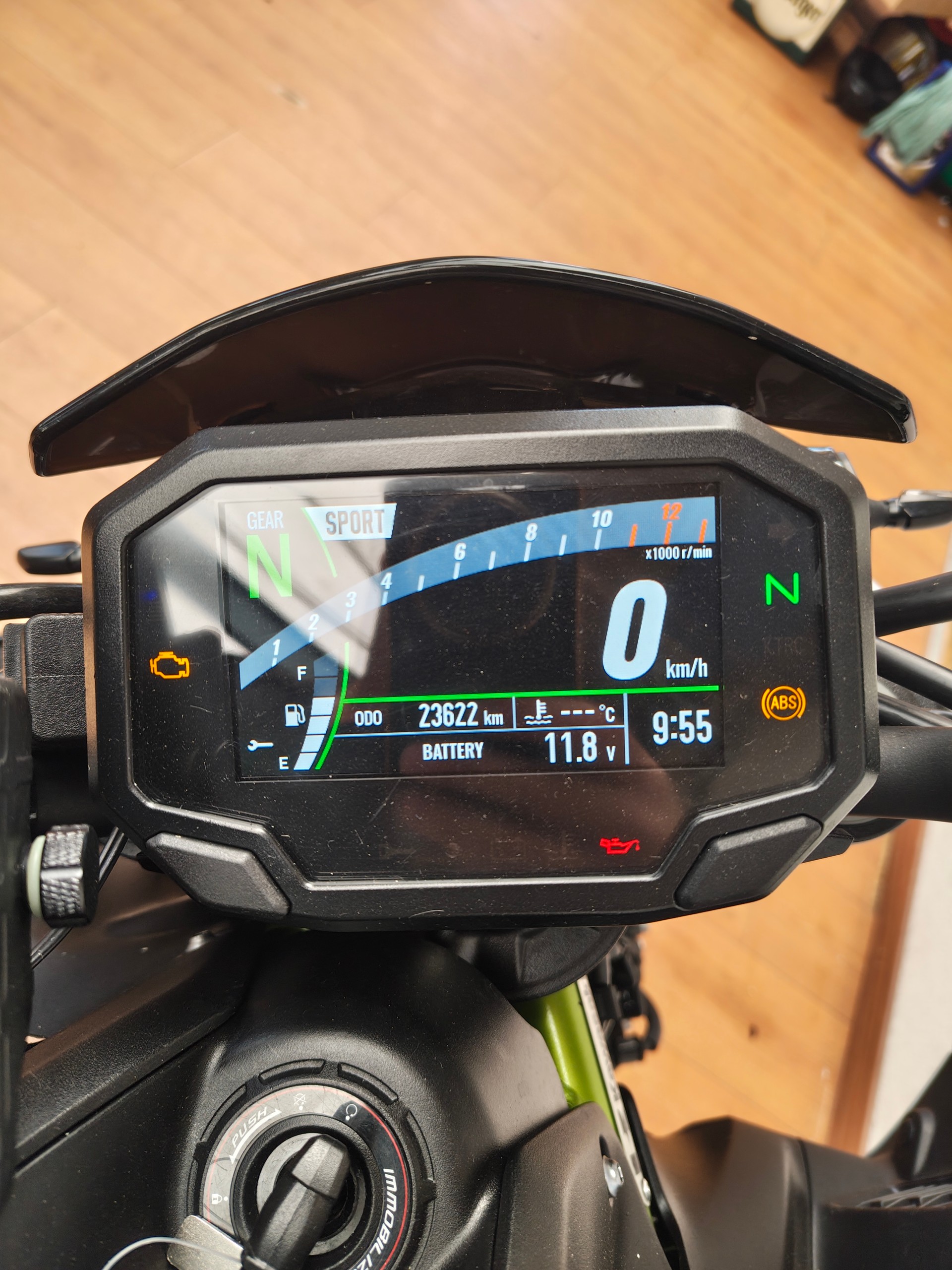 KAWASAKI Z 900-image-2