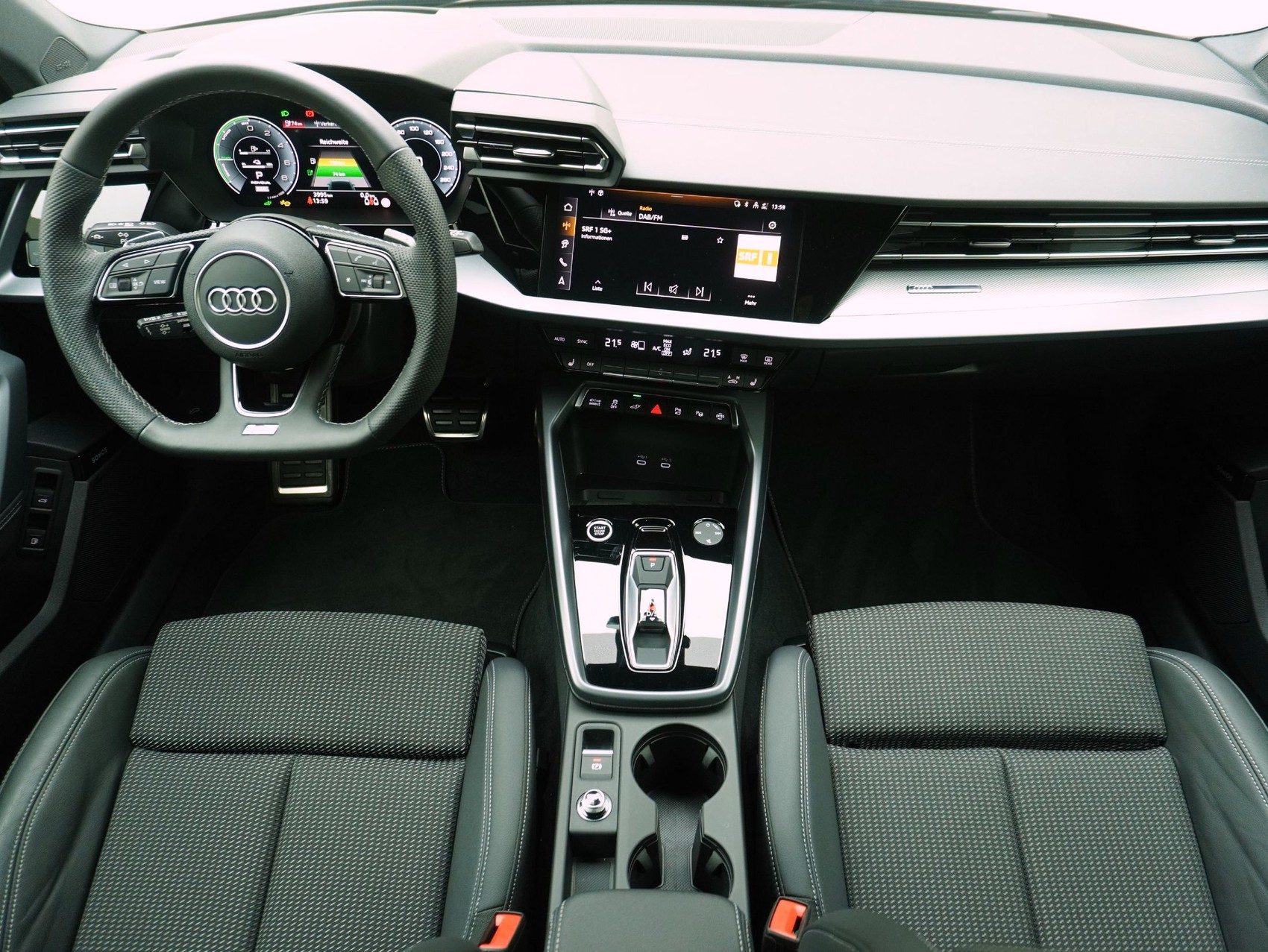 AUDI A3 Sportback 40 TFSI e S line S-Tronic **Audi Werksgarantie bis 08/2030**-image-15