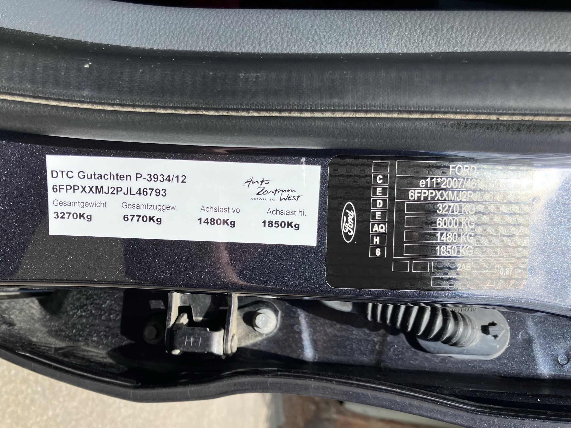 FORD 3.2 TDCi 4x4 Wildtrak-image-11