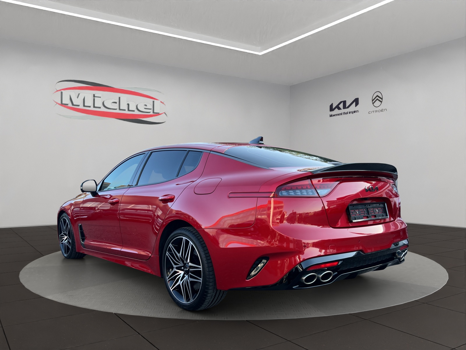 KIA Stinger 3.3 T-GDi GT Automat AWD-image-6