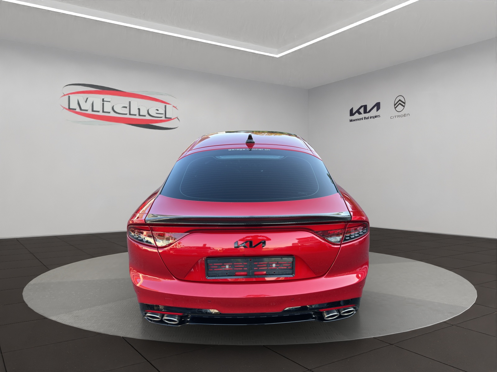 KIA Stinger 3.3 T-GDi GT Automat AWD-image-8