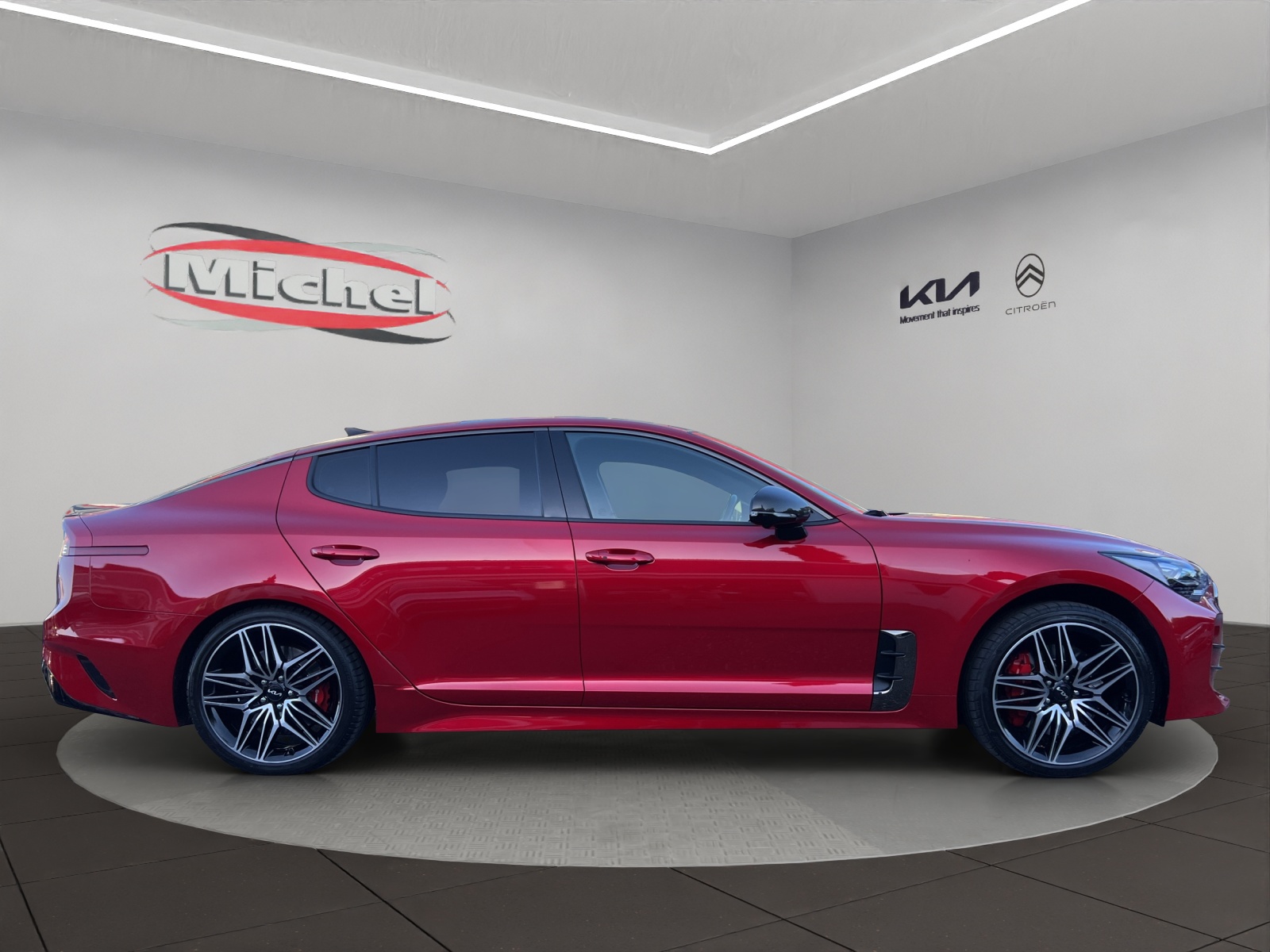 KIA Stinger 3.3 T-GDi GT Automat AWD-image-3