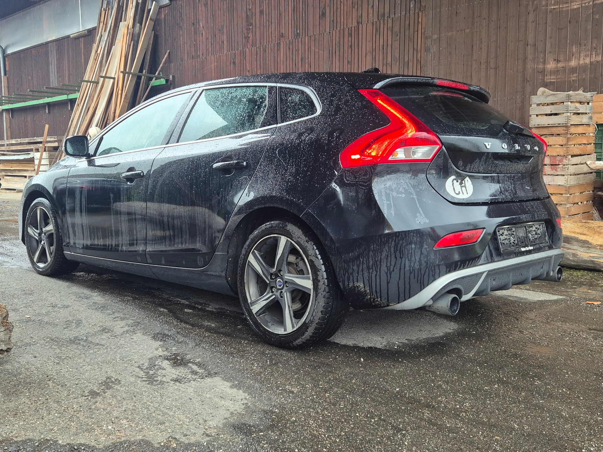 VOLVO V40 Diesel Klima R design Top Ohne Probleme-image-2