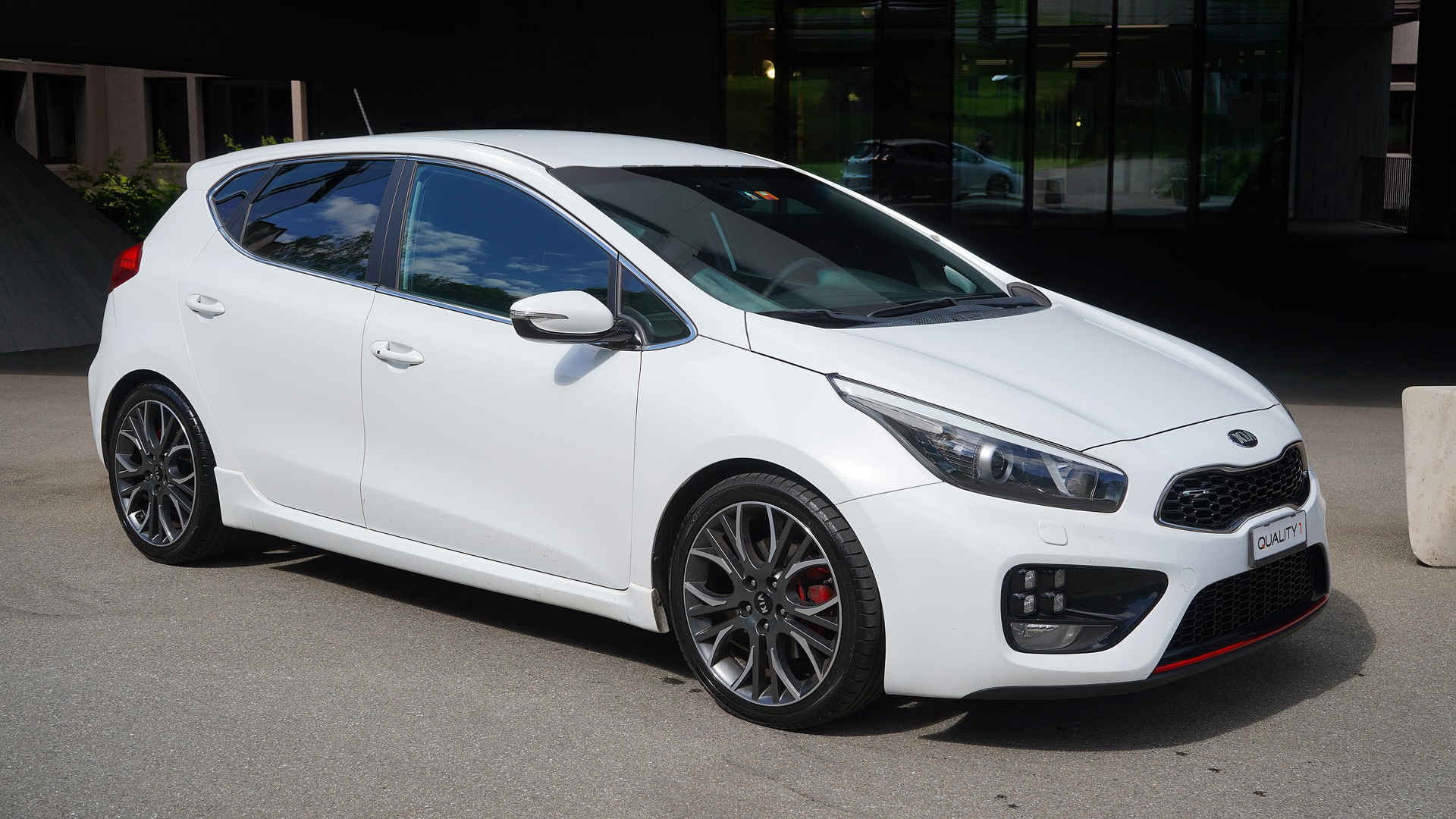 KIA Cee'd 1.6 GDi Turbo GT-image-0