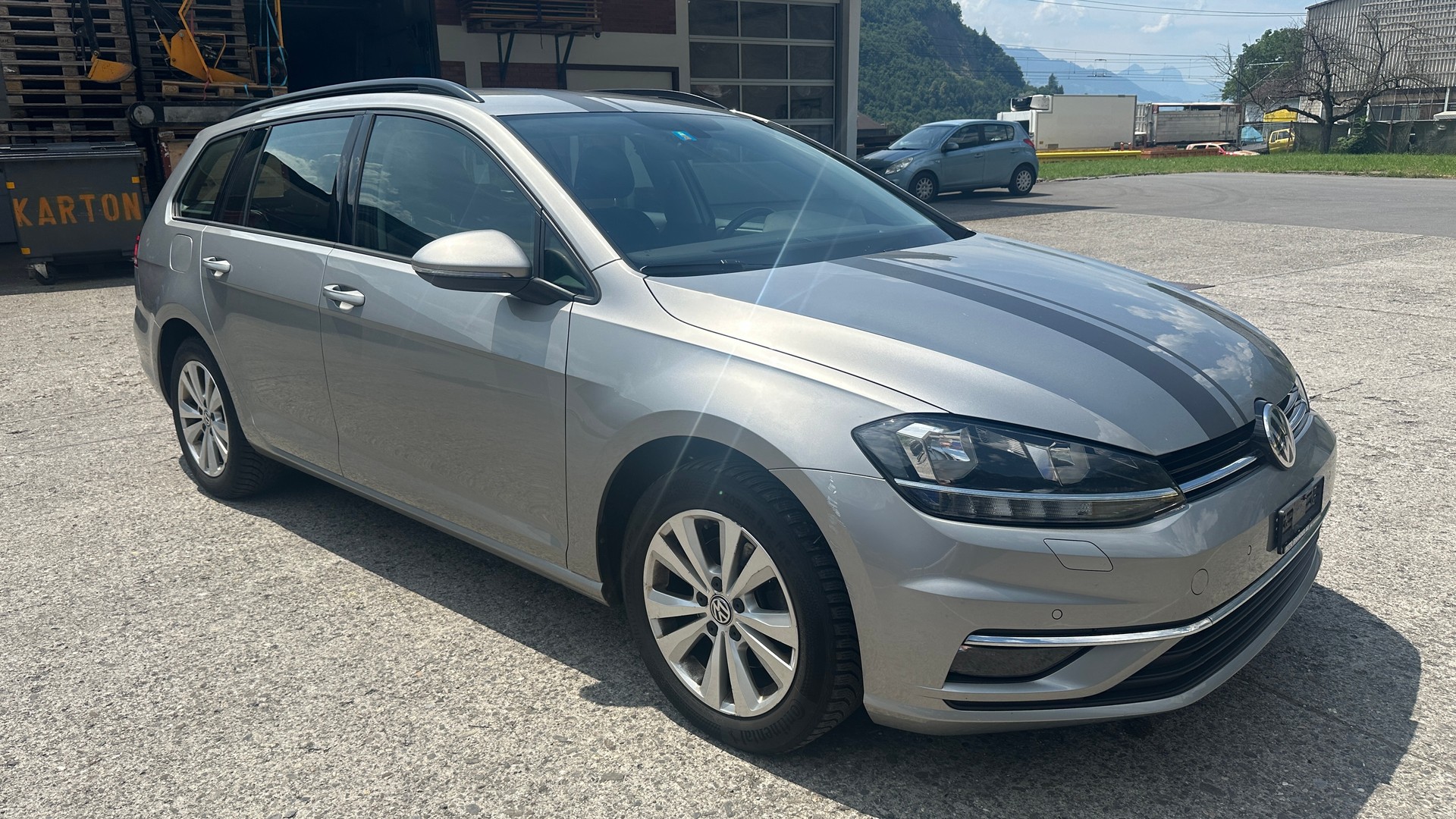 VW Golf Variant 1.5 TSI EVO Comfortline DSG-image-2