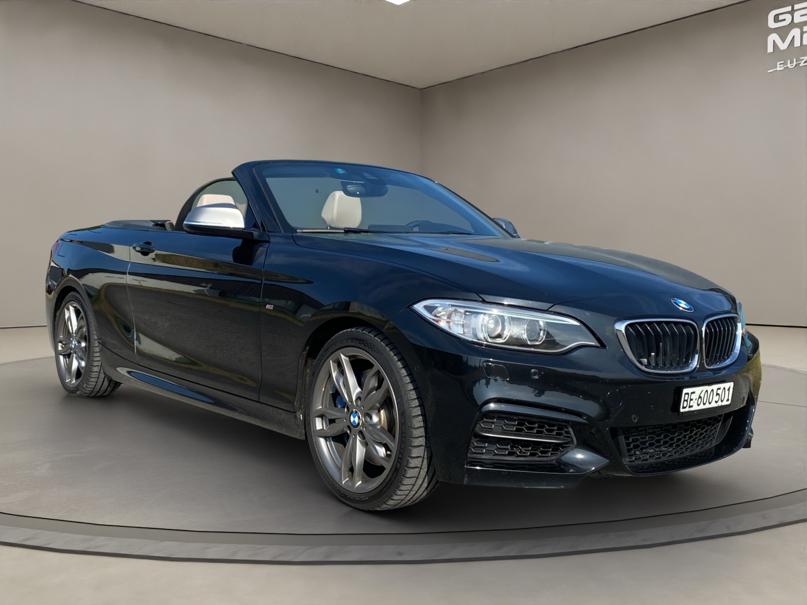 BMW M235i Steptronic-image-6
