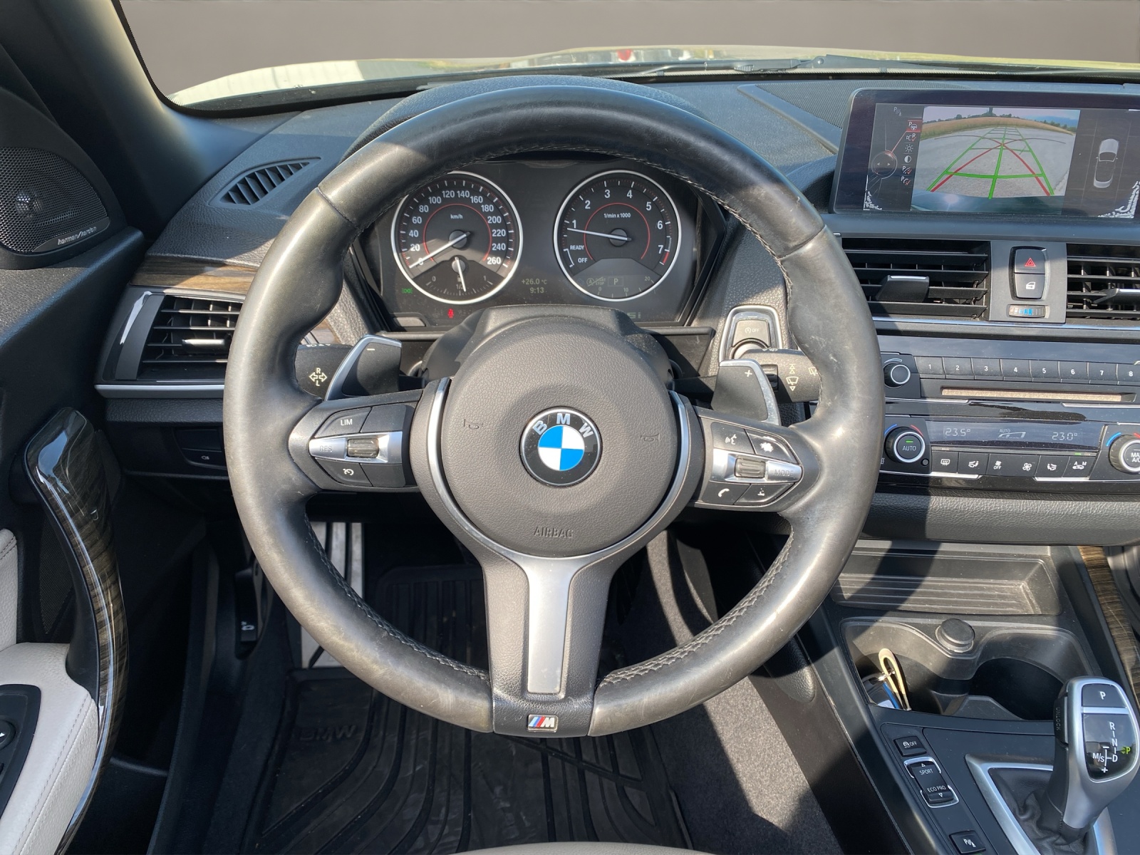 BMW M235i Steptronic-image-13