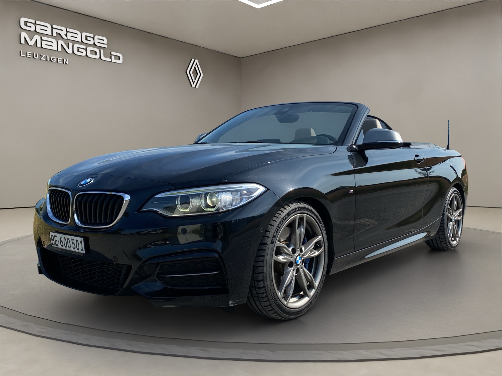 BMW M235i Steptronic-image-0