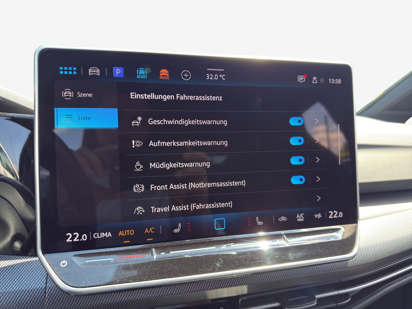 VW Golf Variant 2.0 TSI R-Line DSG 4 Motion-image-15