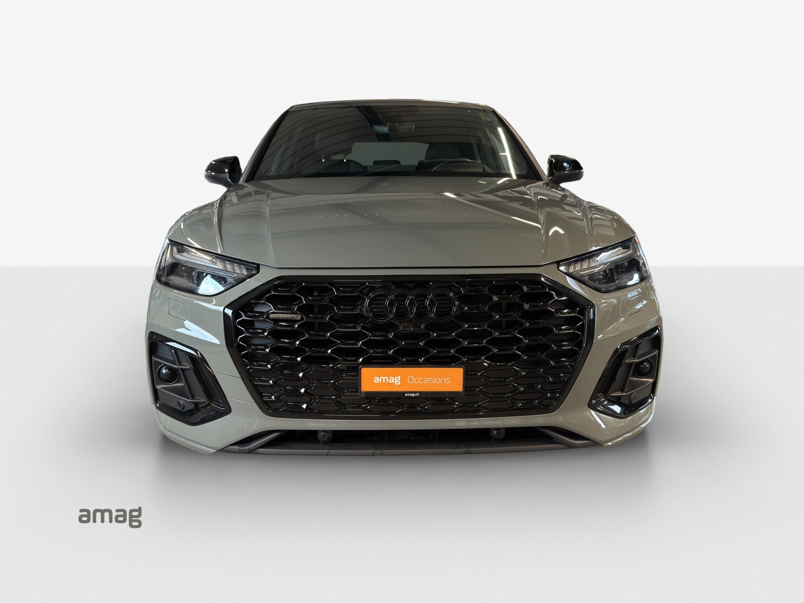 AUDI Q5 Sportback 55 TFSI e PHEV S line quattro S-tronic-image-6