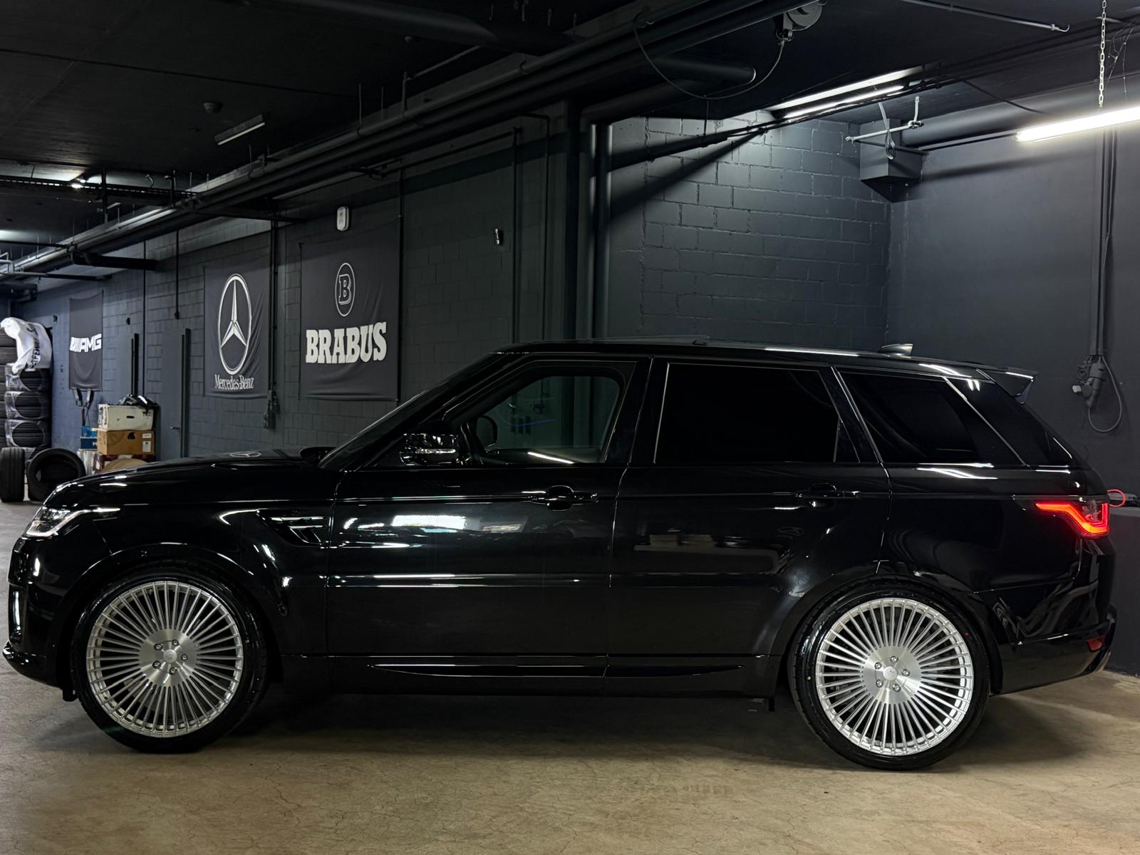 LAND ROVER Range Rover Sport 3.0 SDV6 Limited Black&Silver Performance HSE Dynamic CH-Fahrzeug / 2Jahre Garantie-image-5