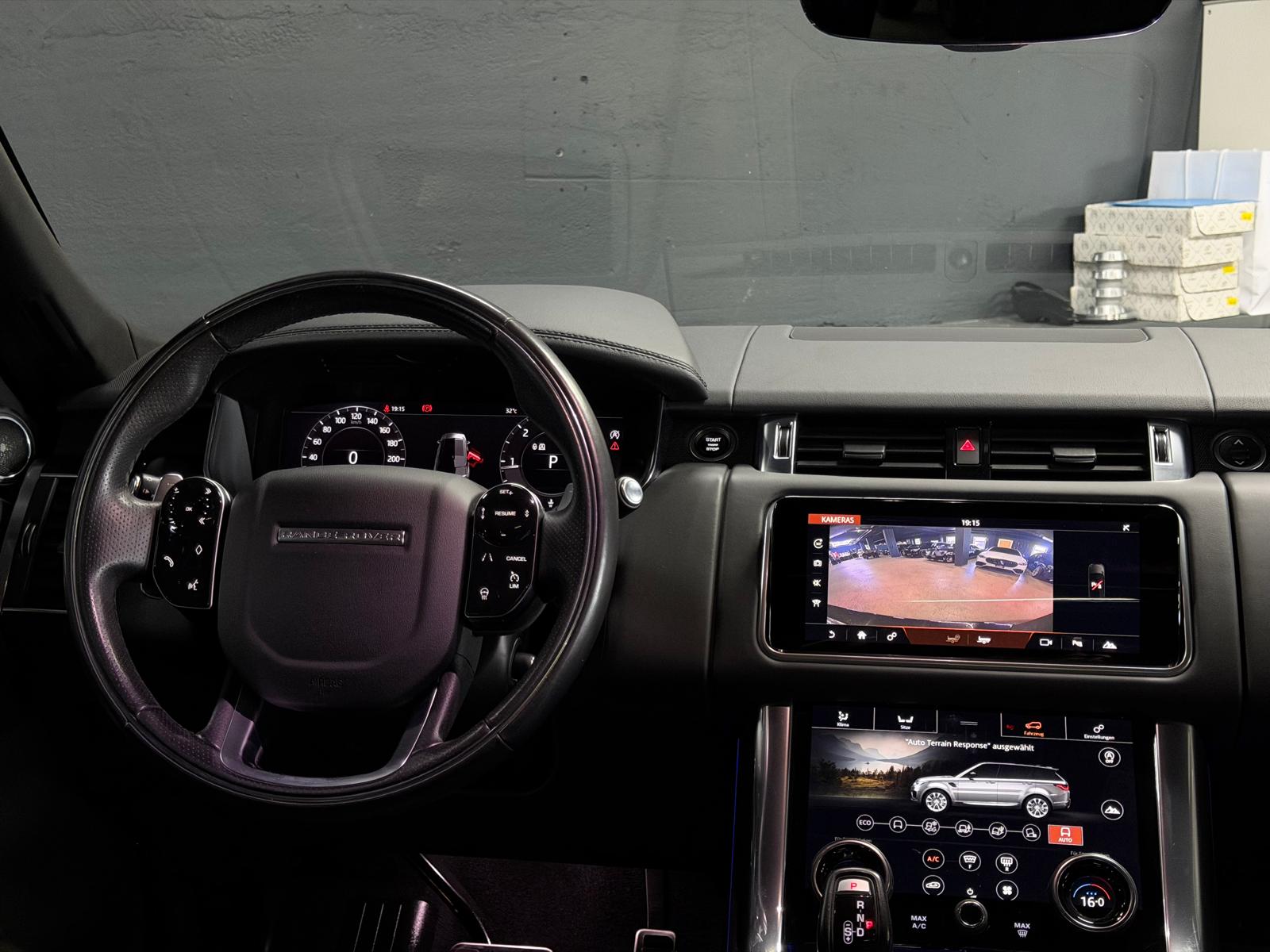 LAND ROVER Range Rover Sport 3.0 SDV6 Limited Black&Silver Performance HSE Dynamic CH-Fahrzeug / 2Jahre Garantie-image-12