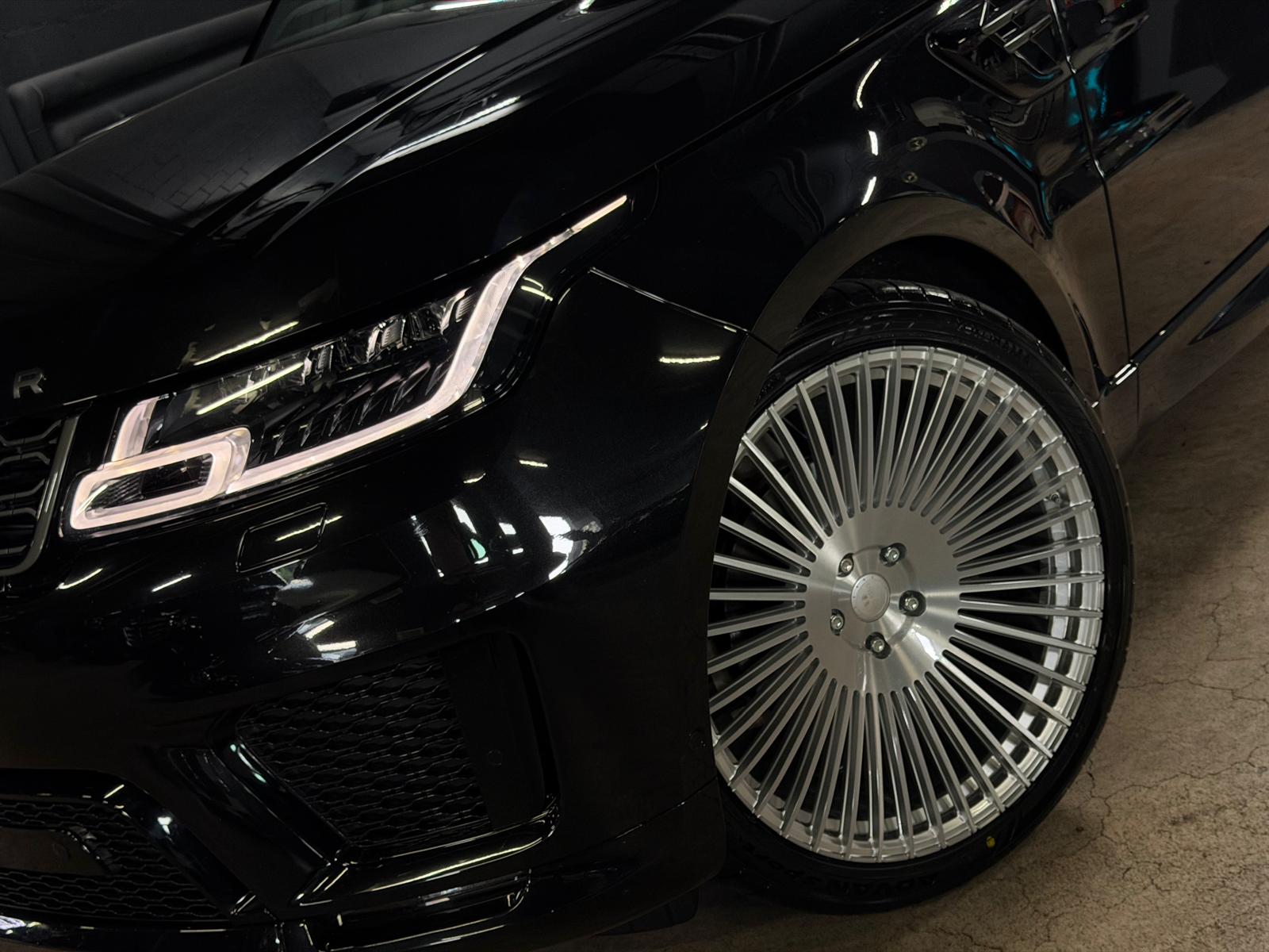 LAND ROVER Range Rover Sport 3.0 SDV6 Limited Black&Silver Performance HSE Dynamic CH-Fahrzeug / 2Jahre Garantie-image-9