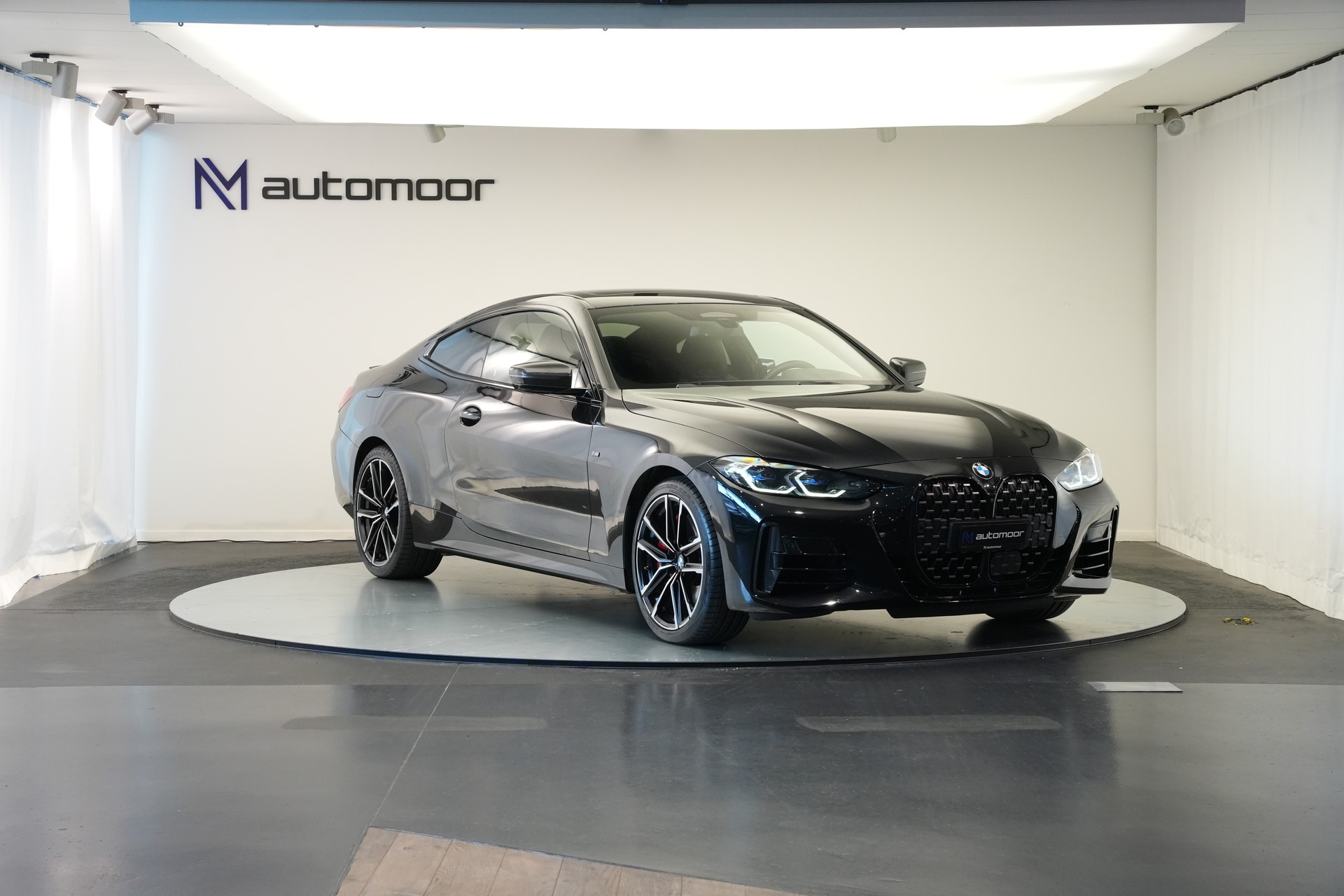 BMW M440i xDrive 48V Coupé Steptronic *CH-Fahrzeug* *M Sportsitze* *Carbon Paket*-showroom-element-2