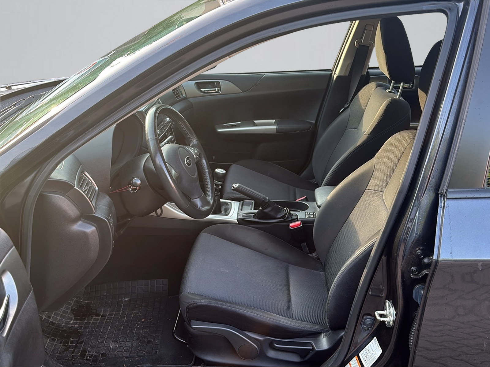 SUBARU Impreza 2.0D Comfort-image-4