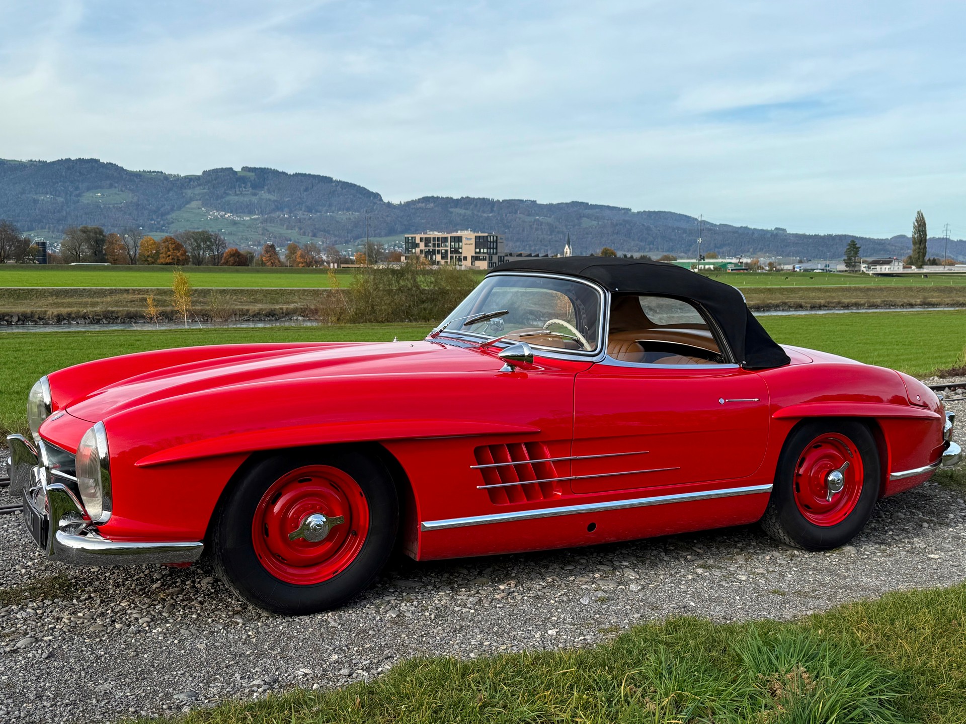 MERCEDES-BENZ 300 SL Roadster-image-4