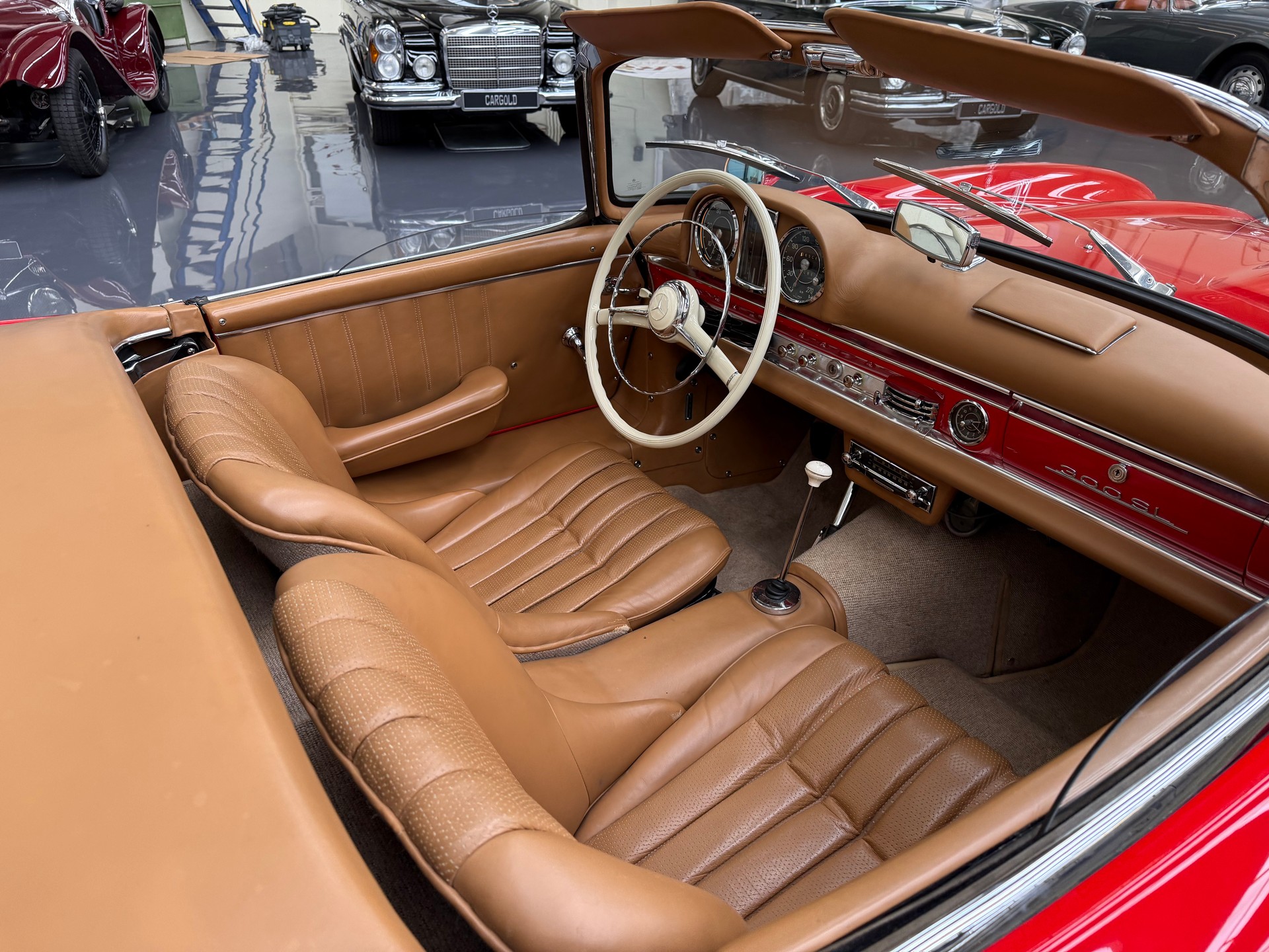 MERCEDES-BENZ 300 SL Roadster-image-3