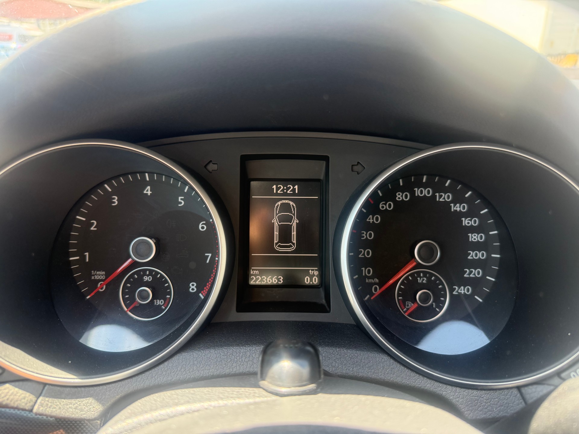VW Golf 1.4 TSI Highline-image-14