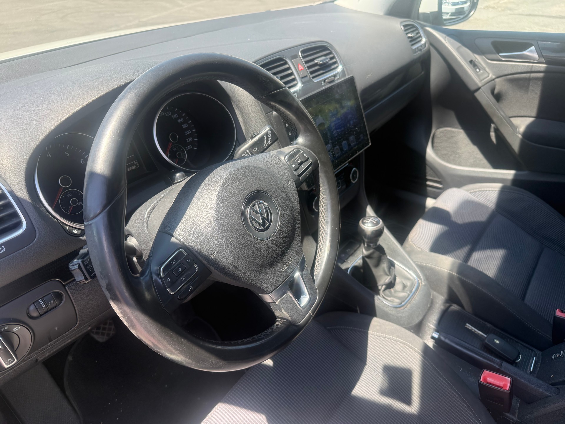 VW Golf 1.4 TSI Highline-image-8