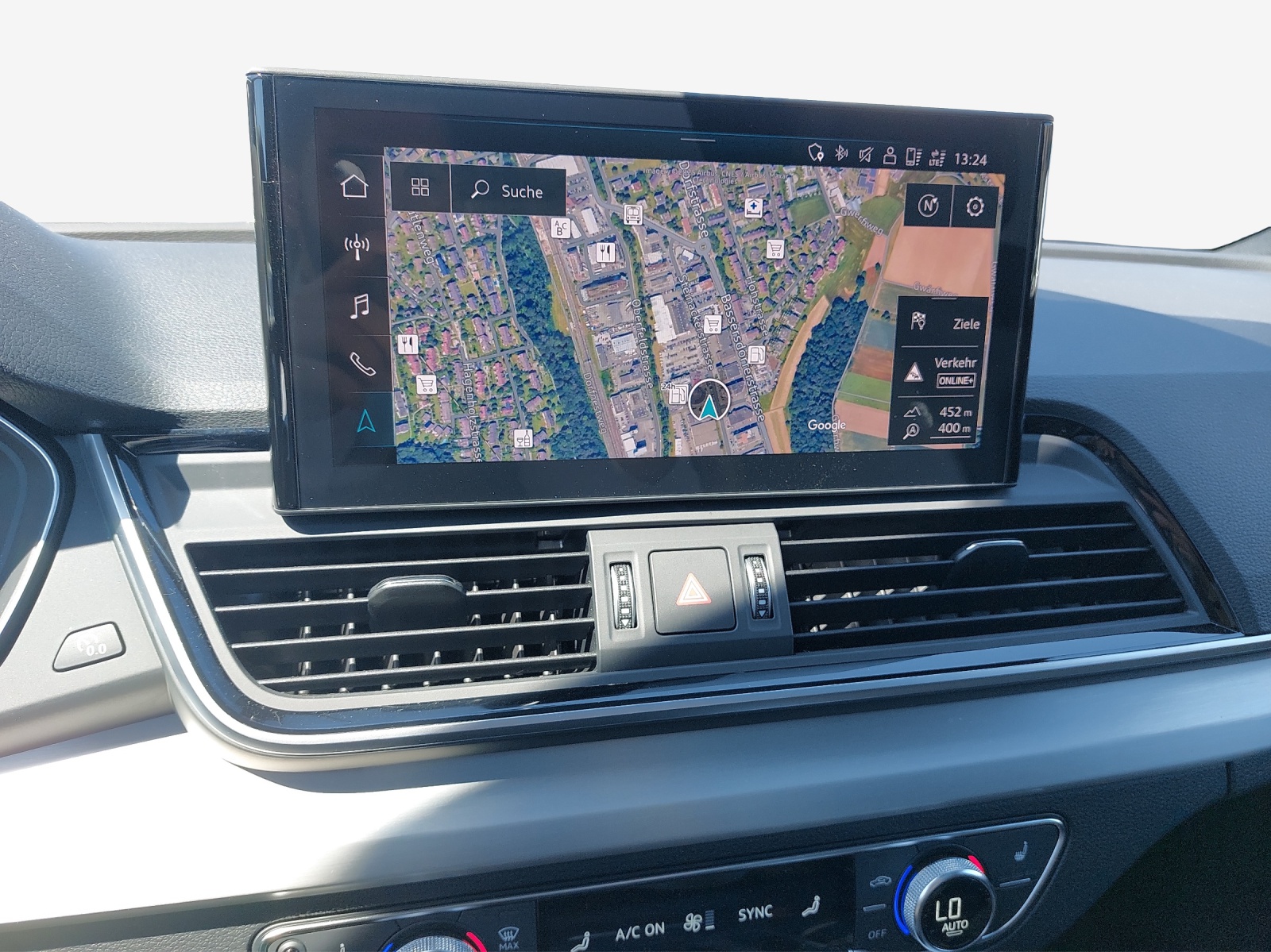 AUDI Q5 40 TDI Black Edition quattro S-tronic-image-14