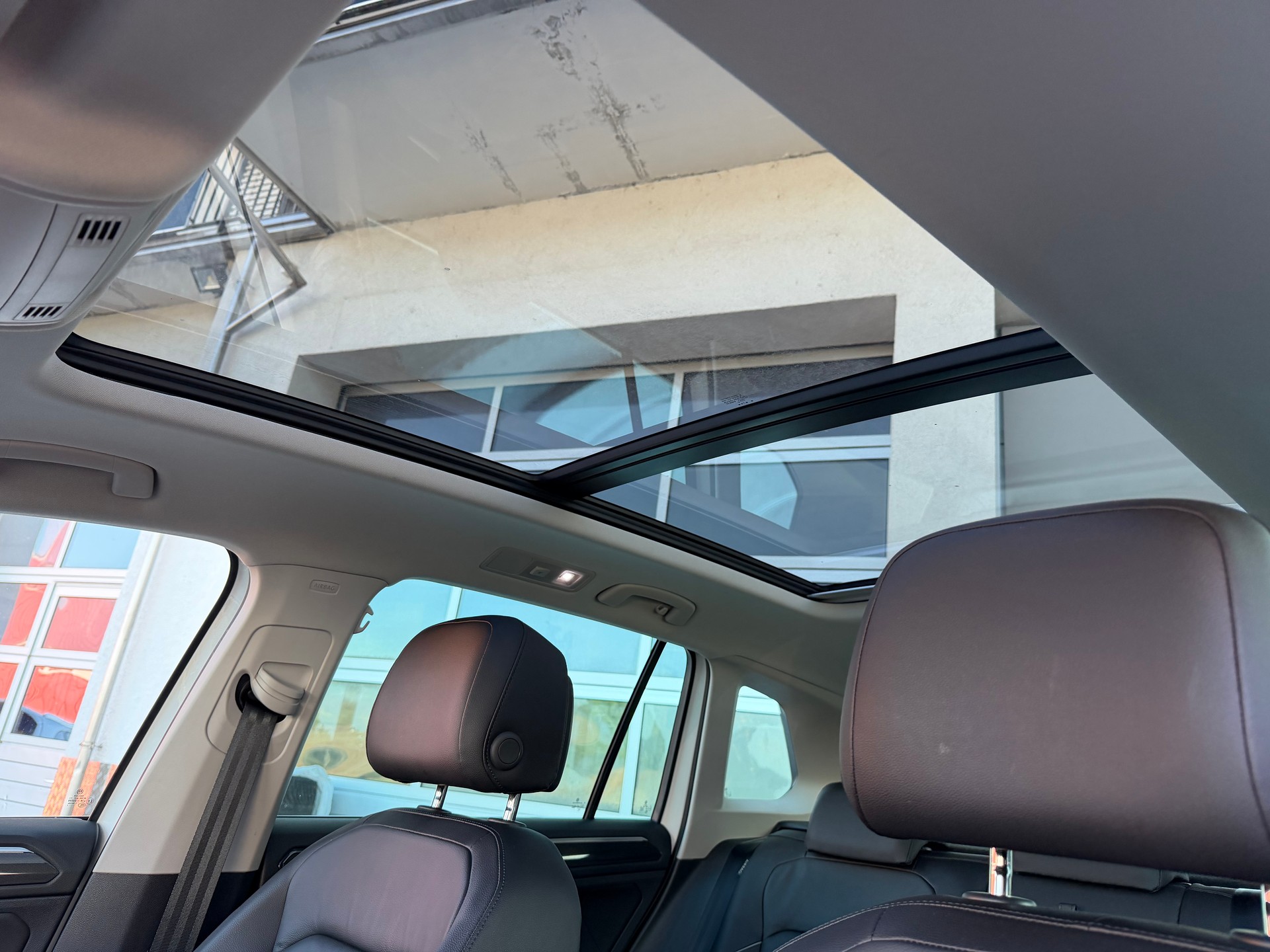 VW Tiguan 2.0 TDI SCR Highline4Motion DSG-image-10
