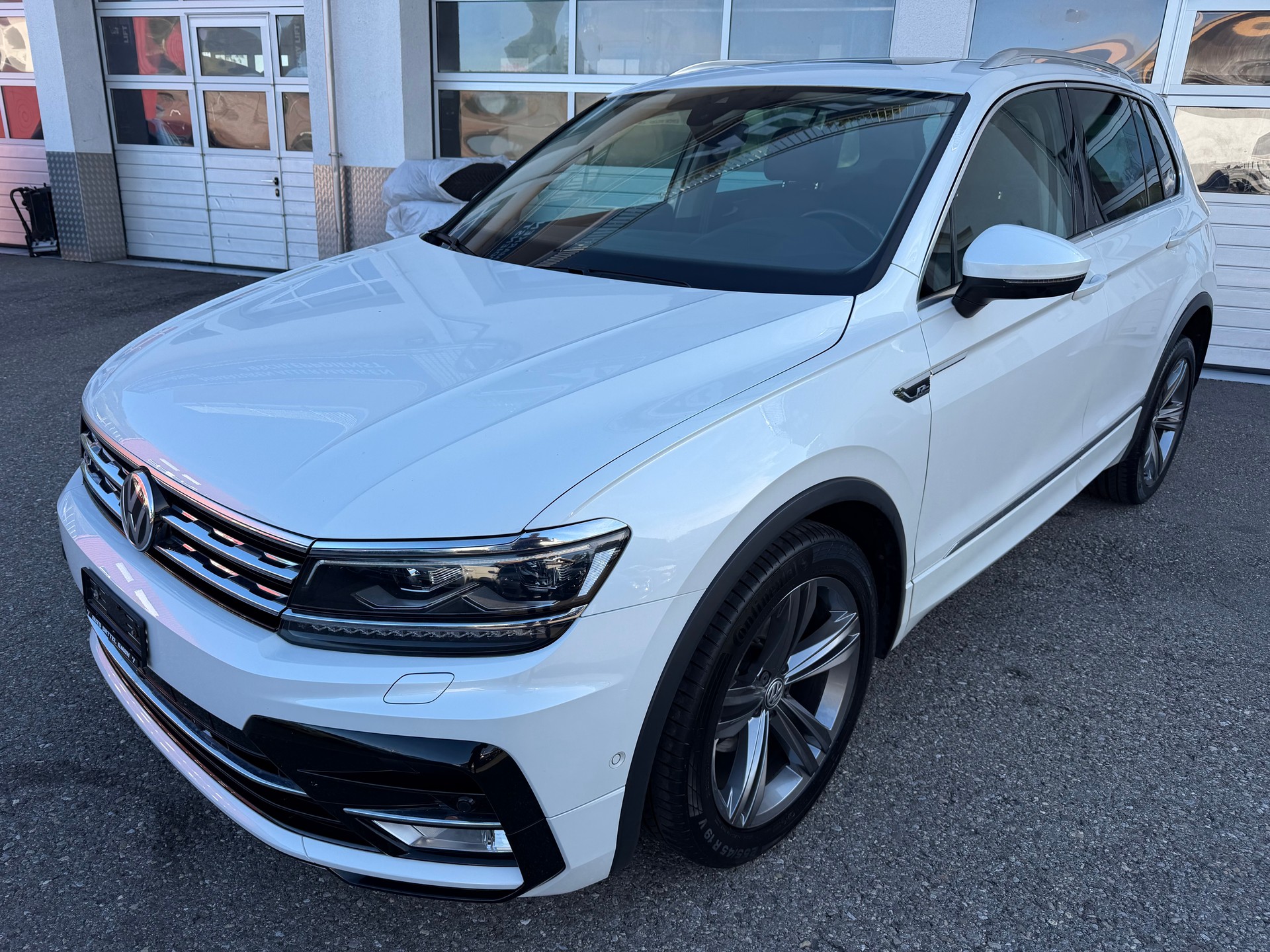 VW Tiguan 2.0 TDI SCR Highline4Motion DSG-image-0