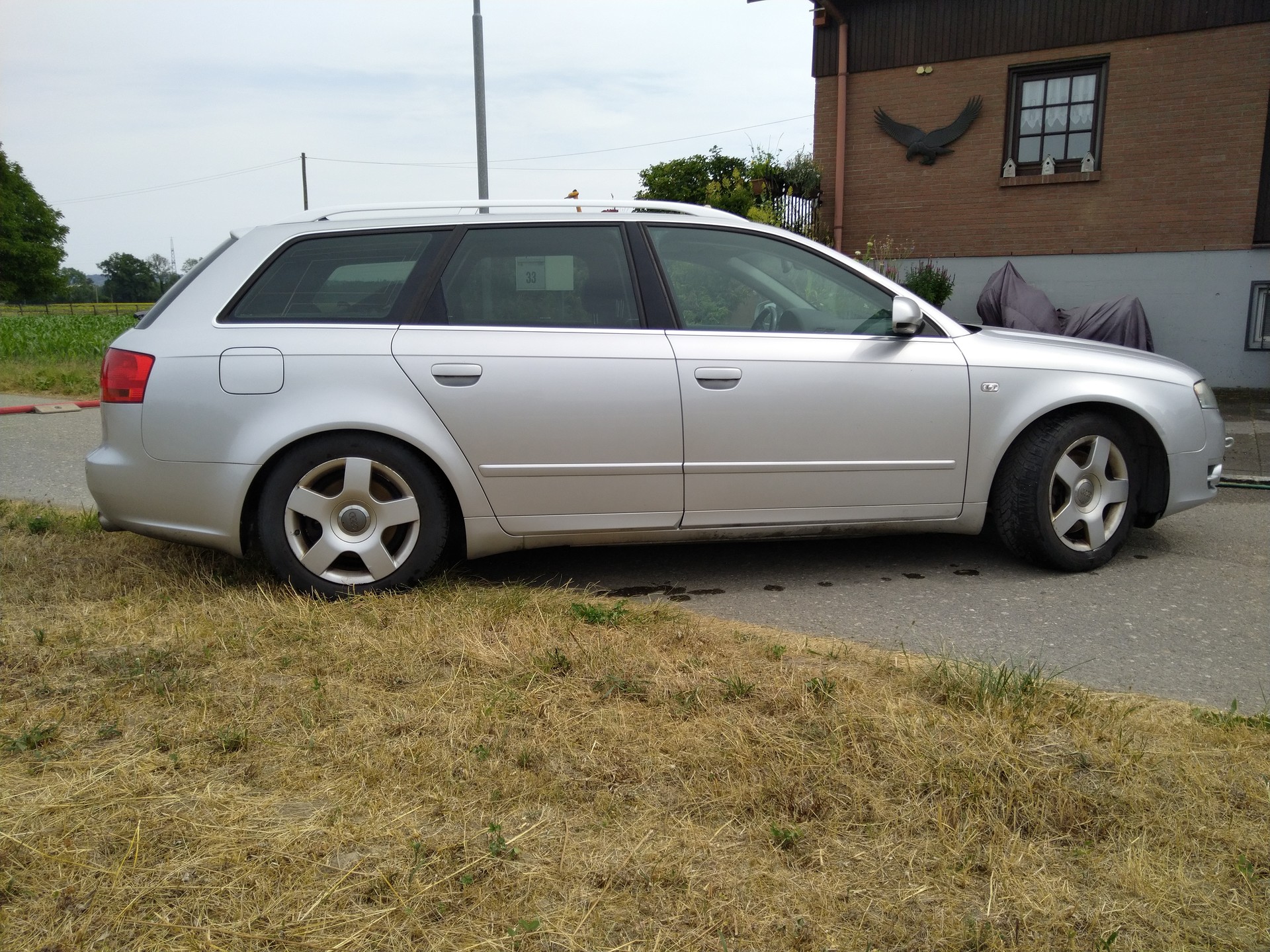 AUDI 2.0 T quattro-image-4