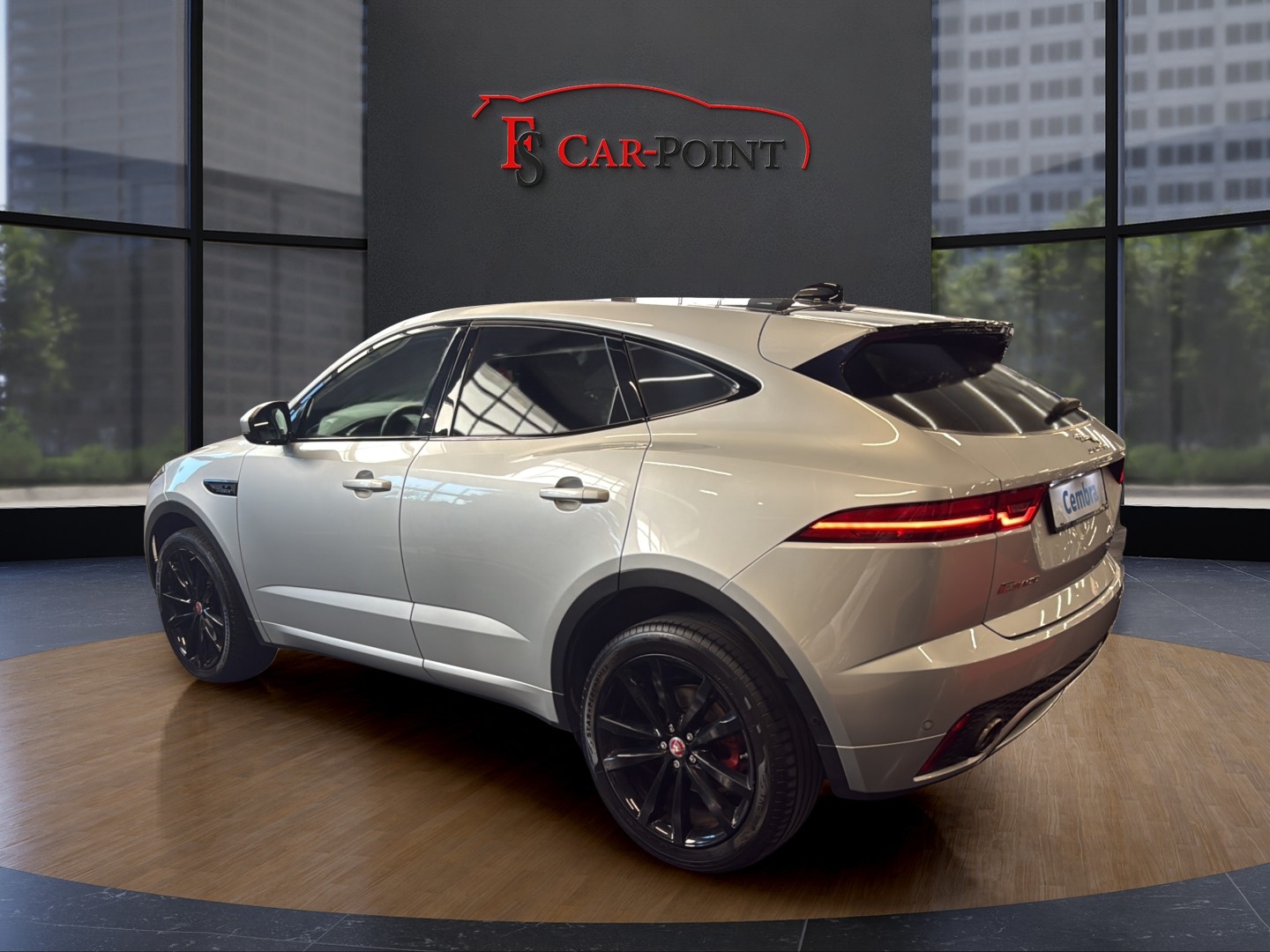 JAGUAR E-Pace 2.0d D180 S AWD Automatik-showroom-element-2