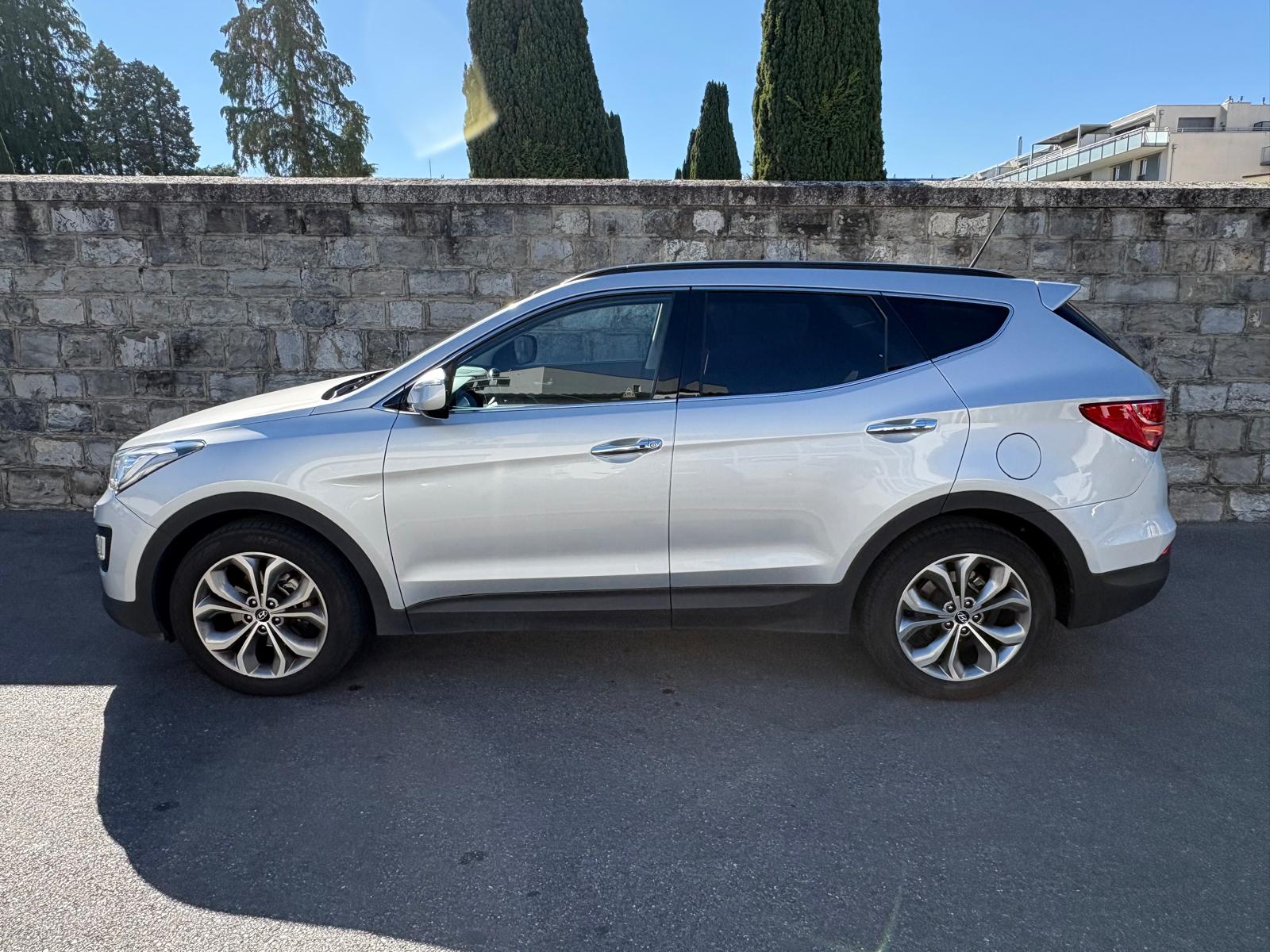 HYUNDAI 2.4 GDI 4WD 7 places BVA-image-0