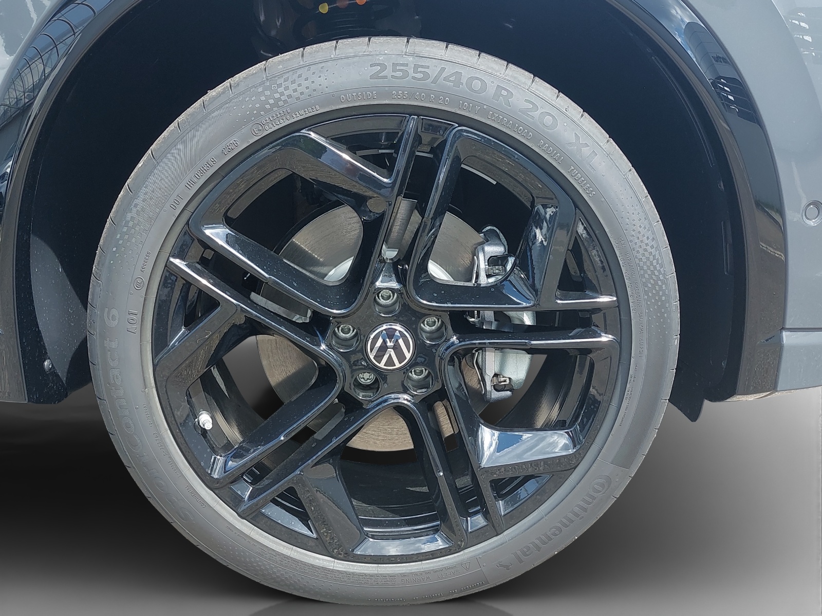 VW Tiguan 2.0 TSI DSG R-Line Plus 4Motion-image-13