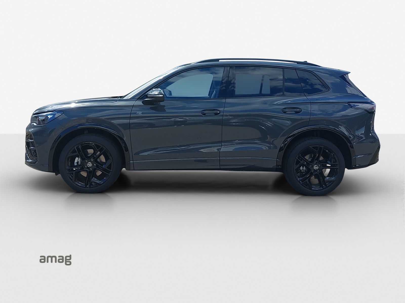 VW Tiguan 2.0 TSI DSG R-Line Plus 4Motion-showroom-element-1