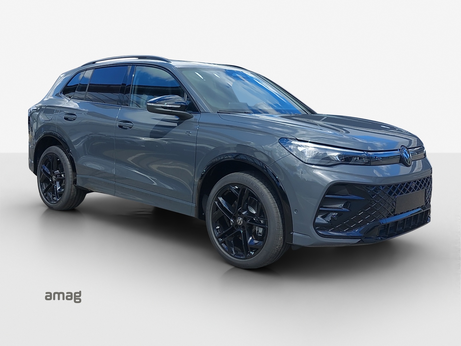 VW Tiguan 2.0 TSI DSG R-Line Plus 4Motion-image-5
