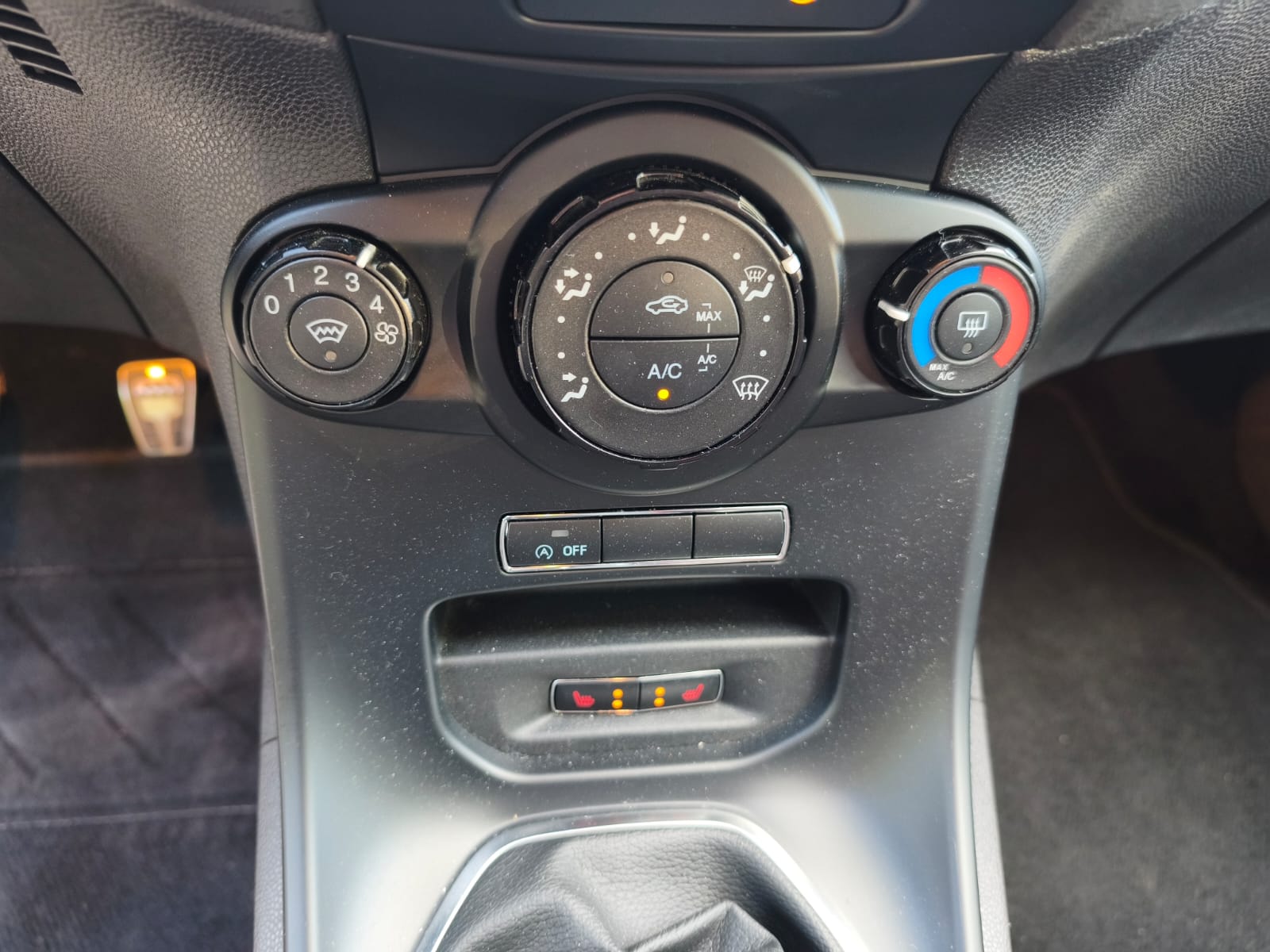 FORD 1.0 EcoB 140 ST-Line-image-5