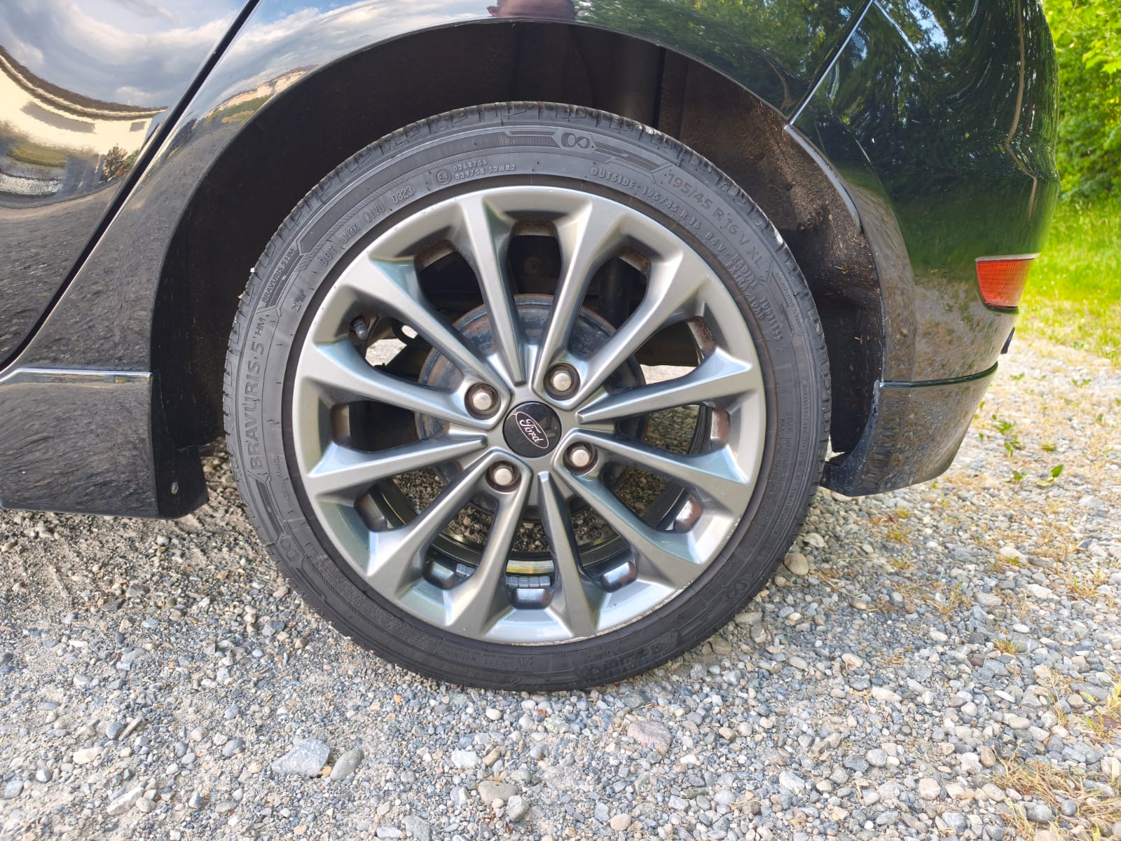 FORD 1.0 EcoB 140 ST-Line-image-3