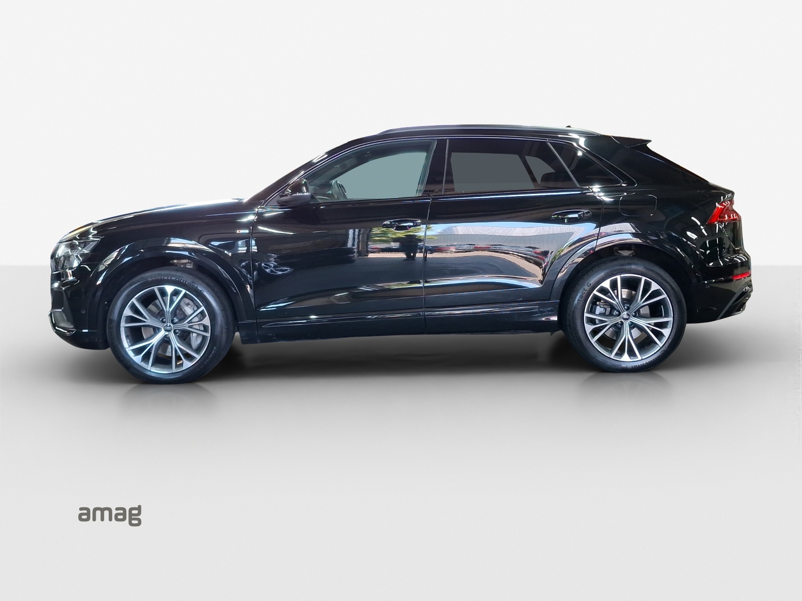AUDI Q8 55 TFSI e quattro PHEV tiptronic-image-1