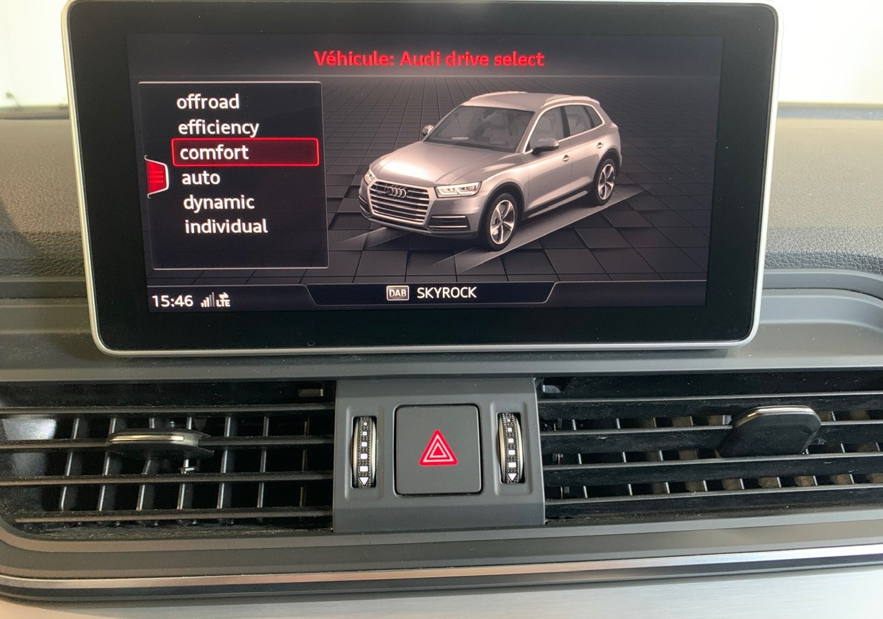 AUDI Q5 2.0 TFSI sport quattro S-tronic-image-26
