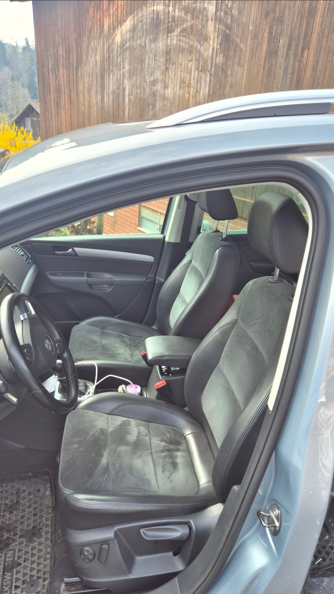 VW Sharan 2.0 TDI BMT Comfortline DSG-image-11