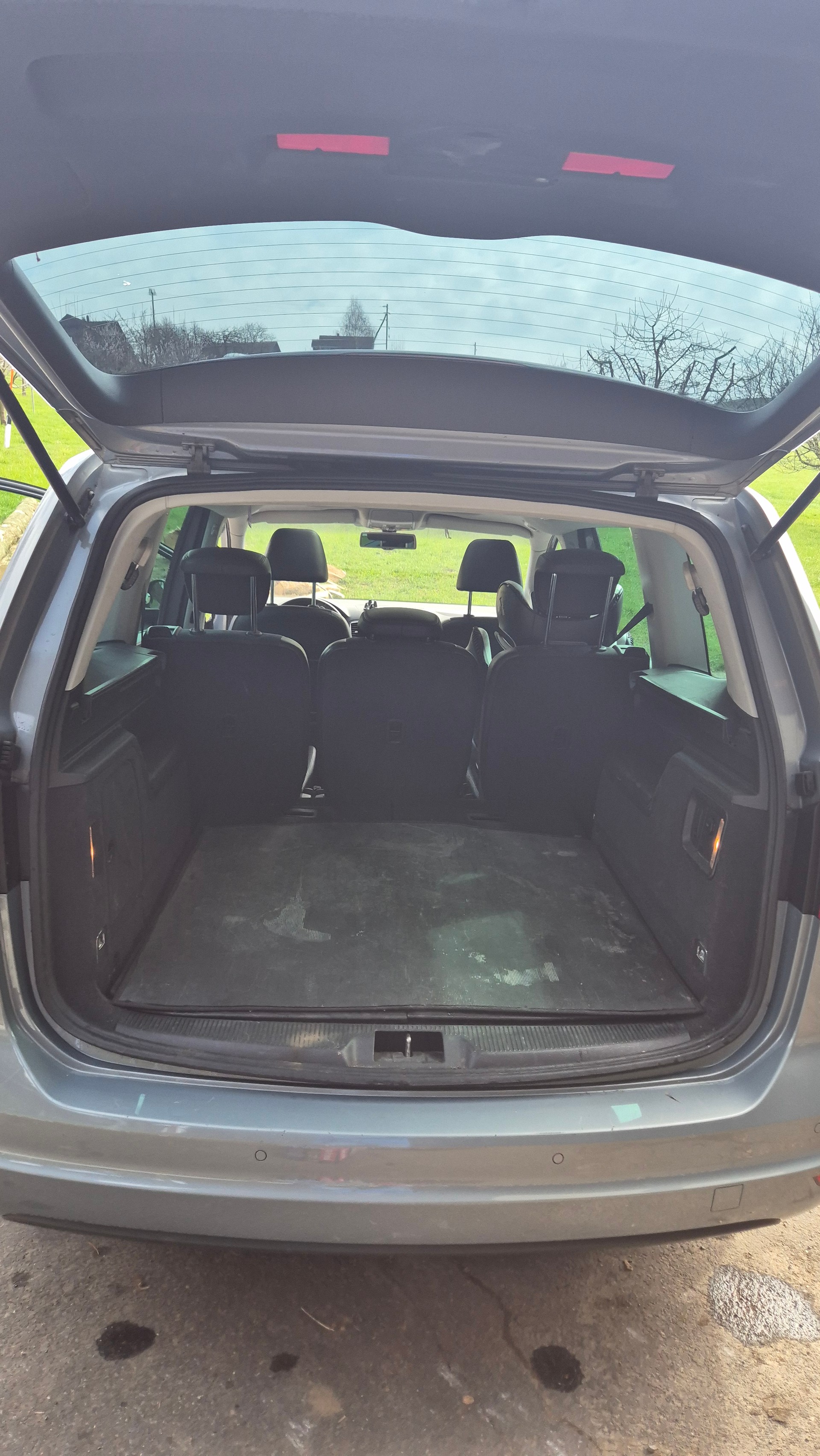 VW Sharan 2.0 TDI BMT Comfortline DSG-image-5