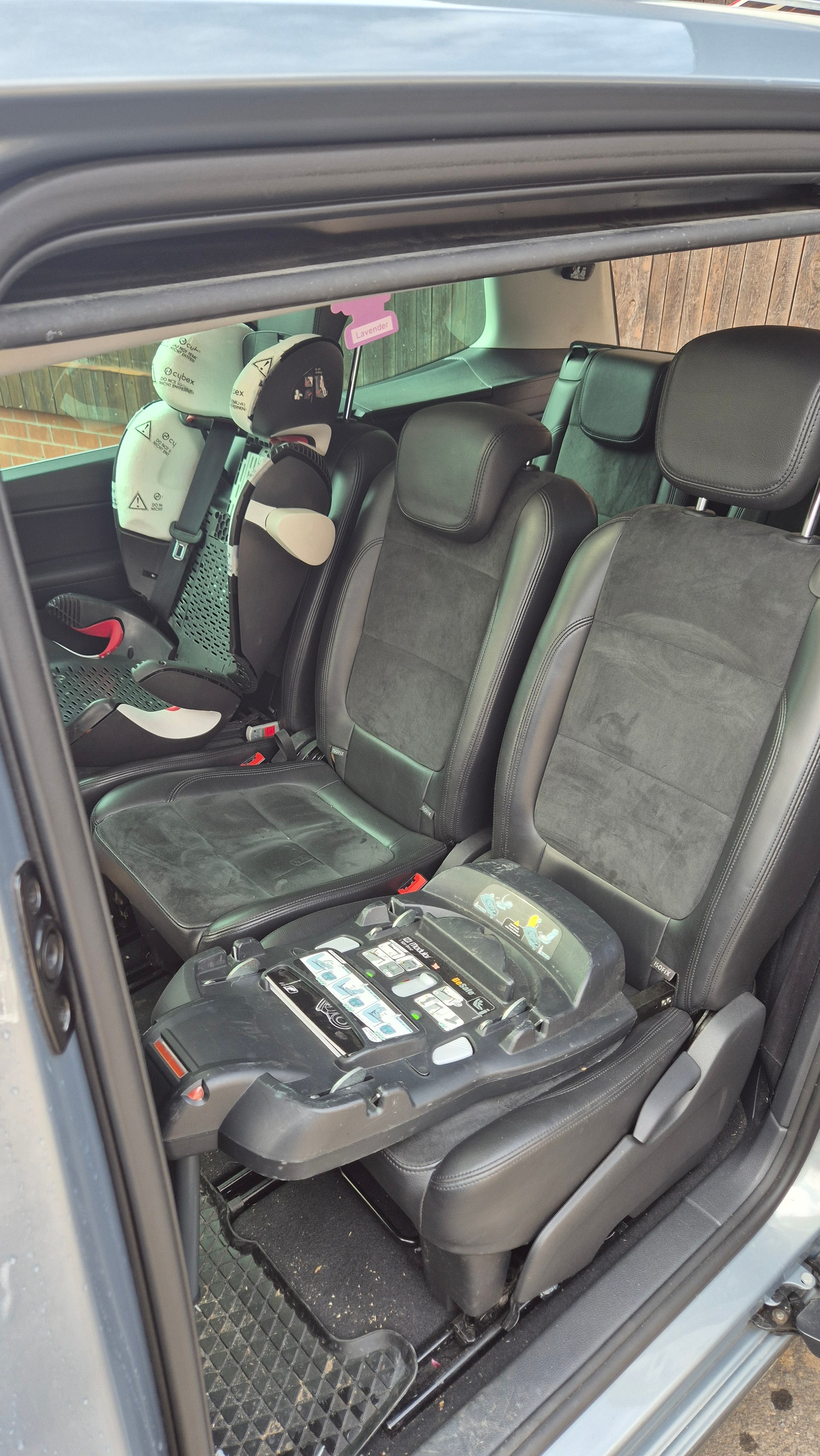 VW Sharan 2.0 TDI BMT Comfortline DSG-image-2