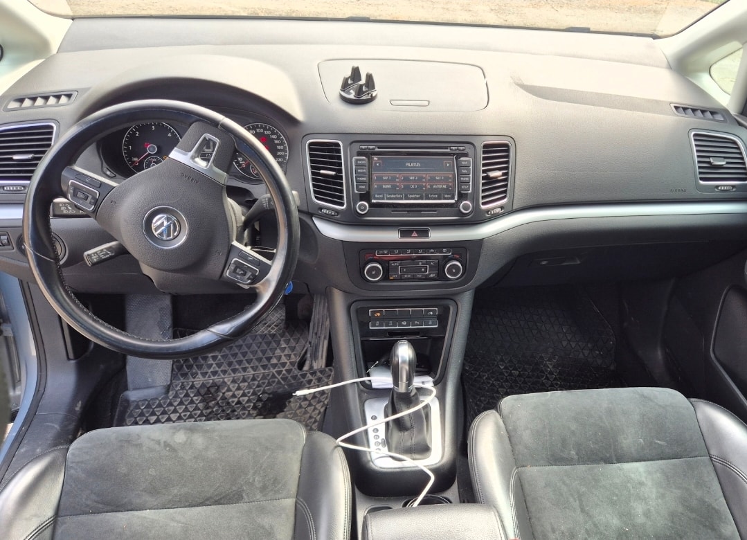 VW Sharan 2.0 TDI BMT Comfortline DSG-image-10