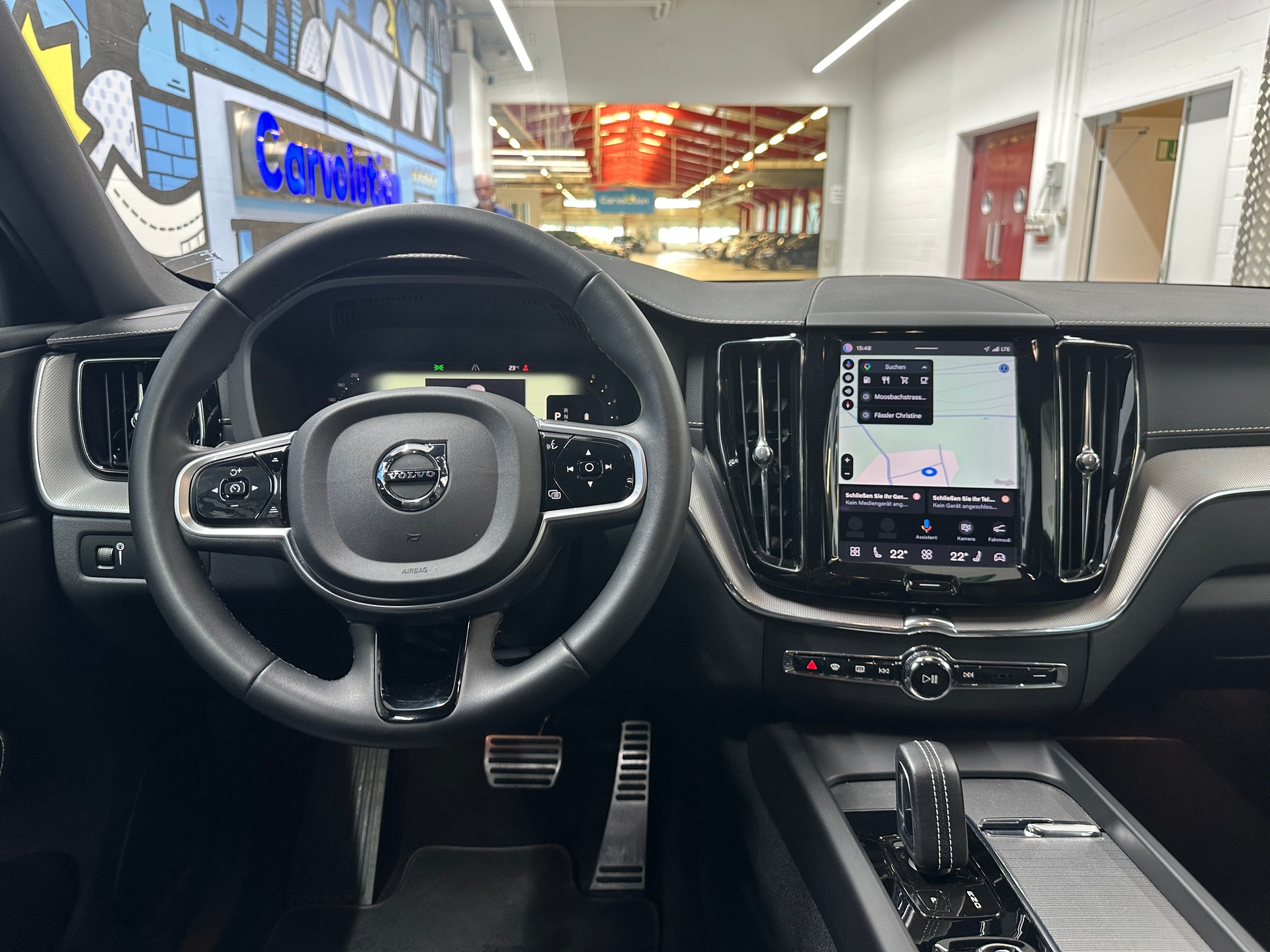 VOLVO XC60 B5 Diesel Mild Hybrid AWD R-Design Geartronic-image-8
