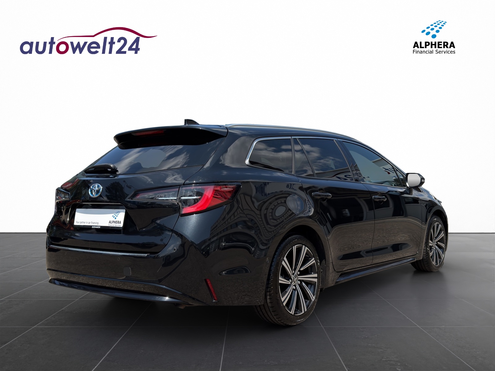 TOYOTA Corolla Touring Sports 1.8 HSD Trend e-CVT-image-4