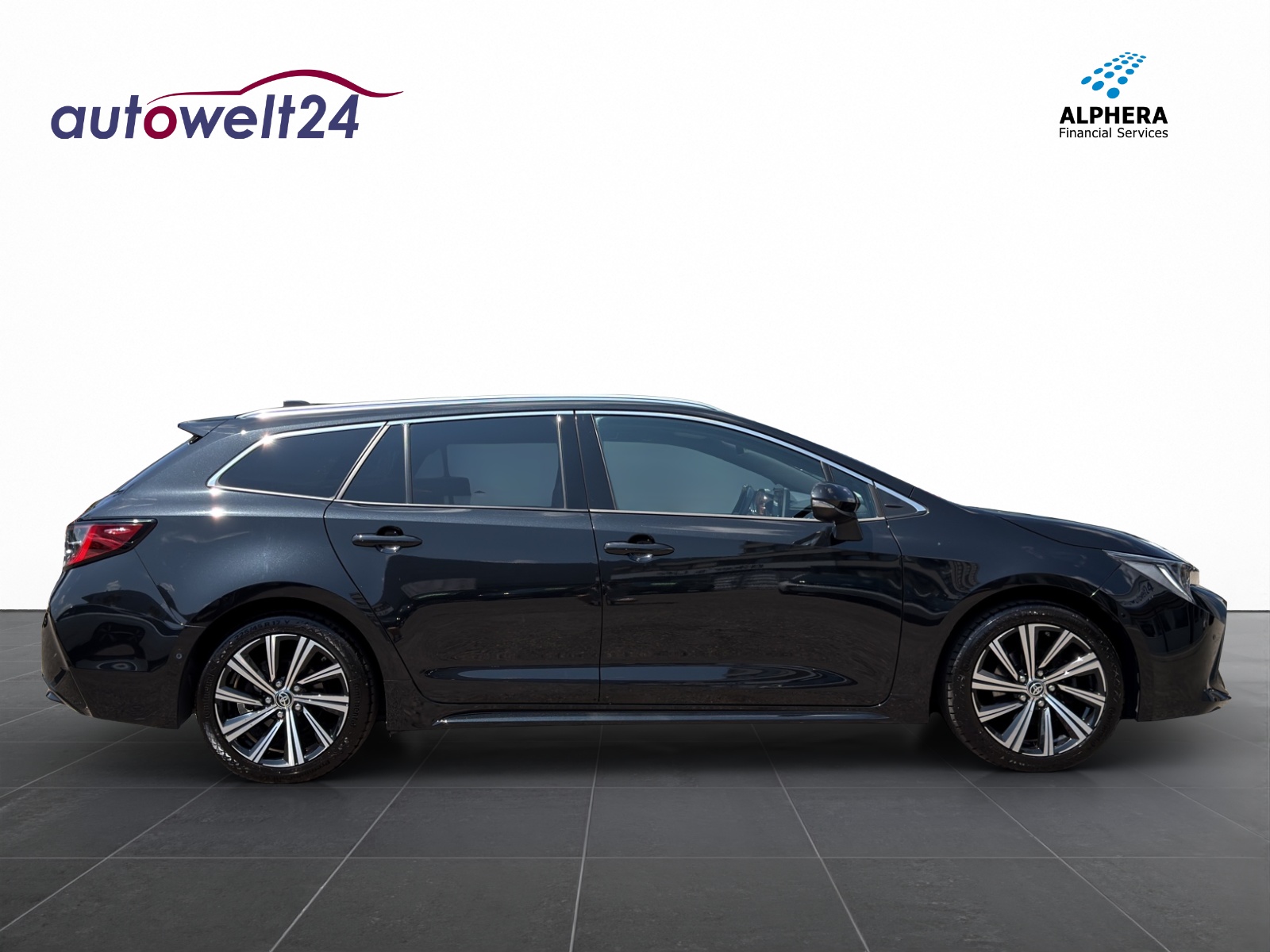 TOYOTA Corolla Touring Sports 1.8 HSD Trend e-CVT-image-3