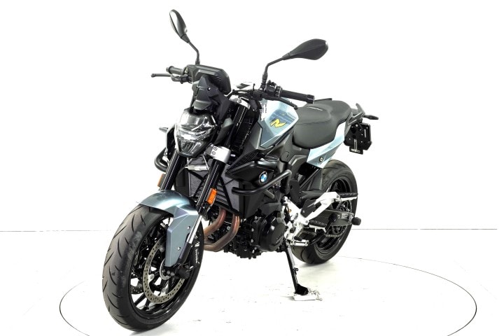BMW F 900 R A2-showroom-element-2