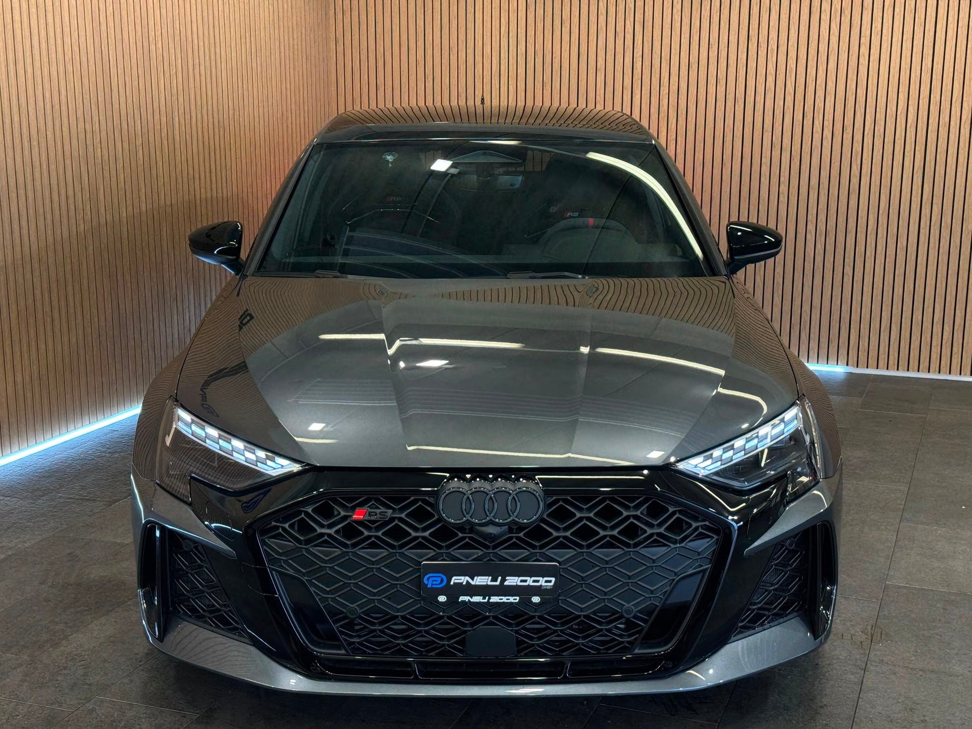 AUDI RS3 Sportback 2.5 TSI competition limited quattro S-tronic-showroom-element-1