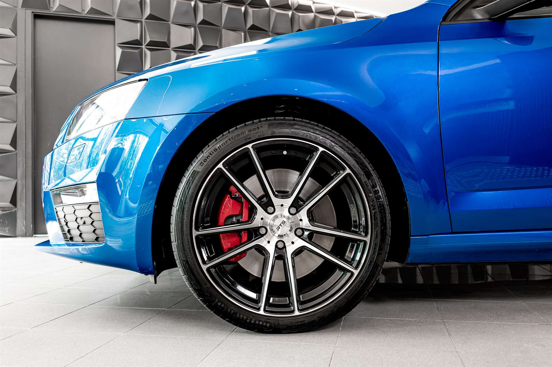SKODA Octavia Combi 2.0 TSI RS DSG-image-29