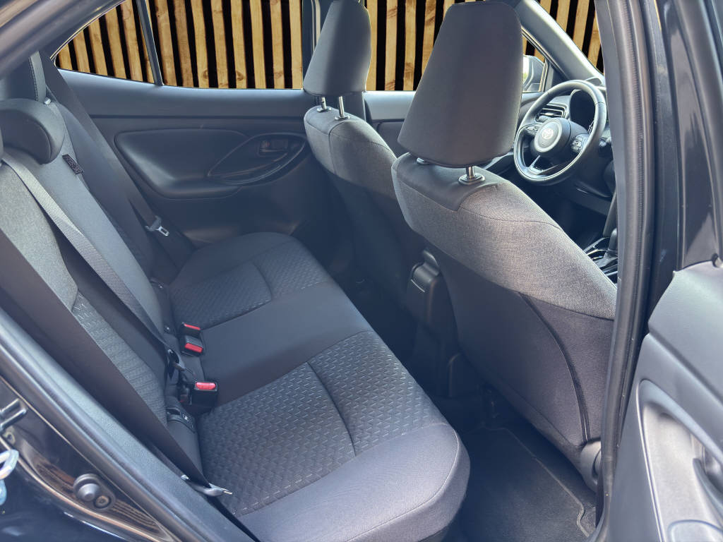 TOYOTA Yaris Cross 1.5 VVT-i HSD Trend-image-5